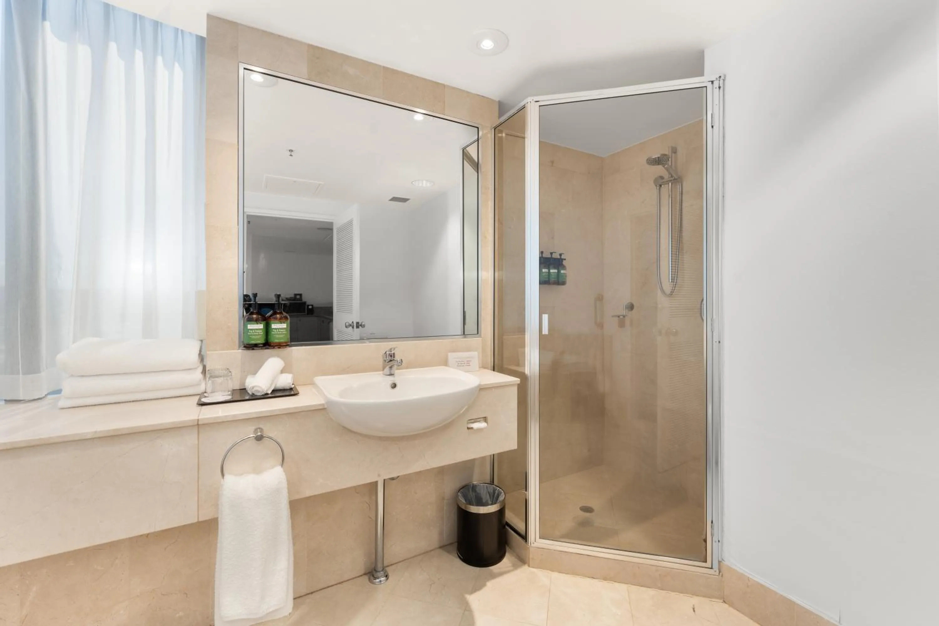 Toilet in Crowne Plaza Surfers Paradise by IHG