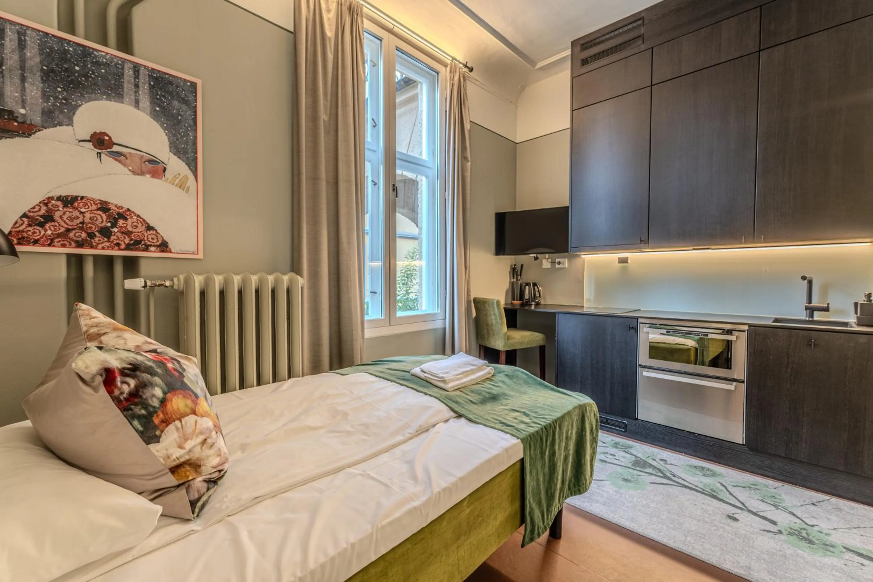 kitchen, Bed in The Apartments Company - The Sweet