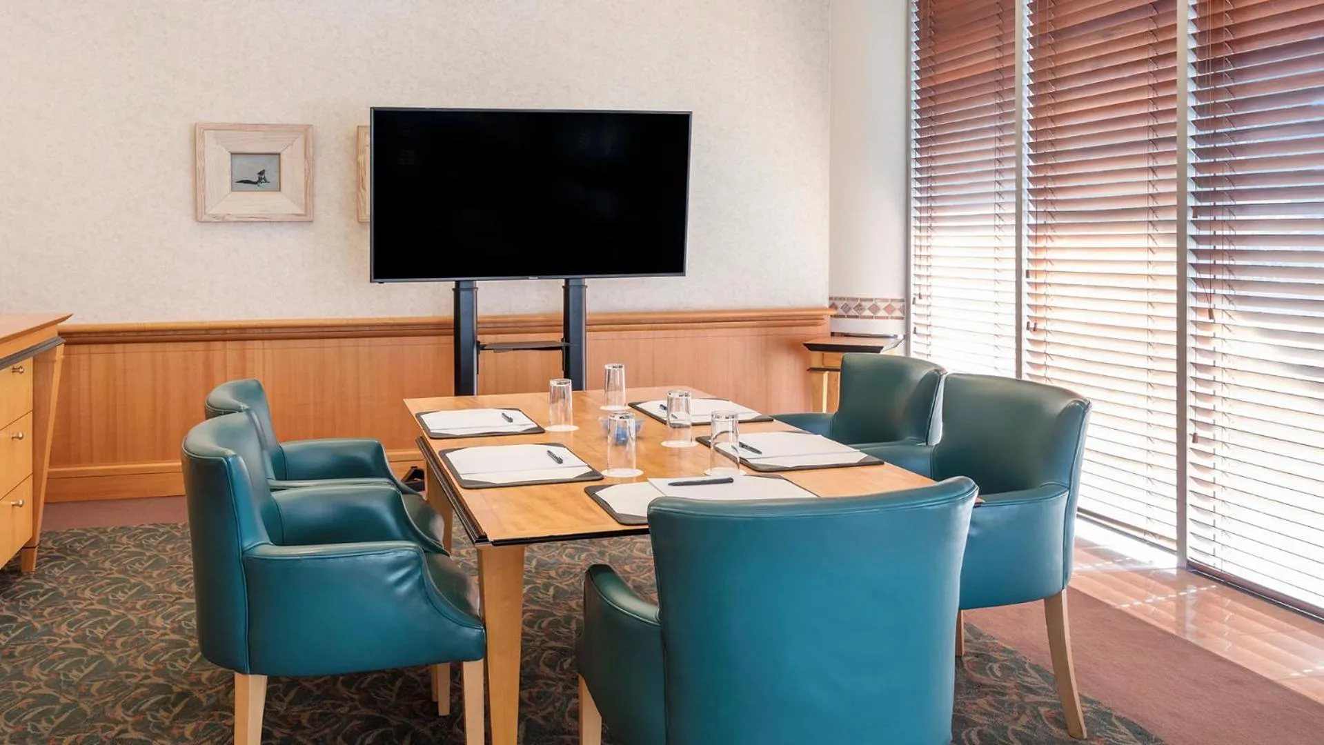 Meeting/conference room in Oaks Gold Coast Hotel