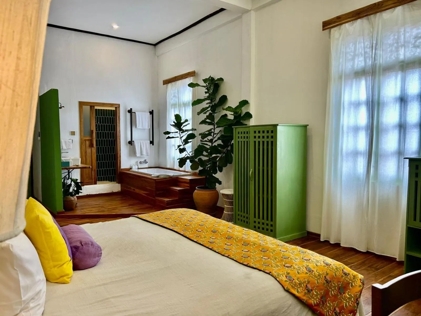 Bedroom, Bed in The Apsara