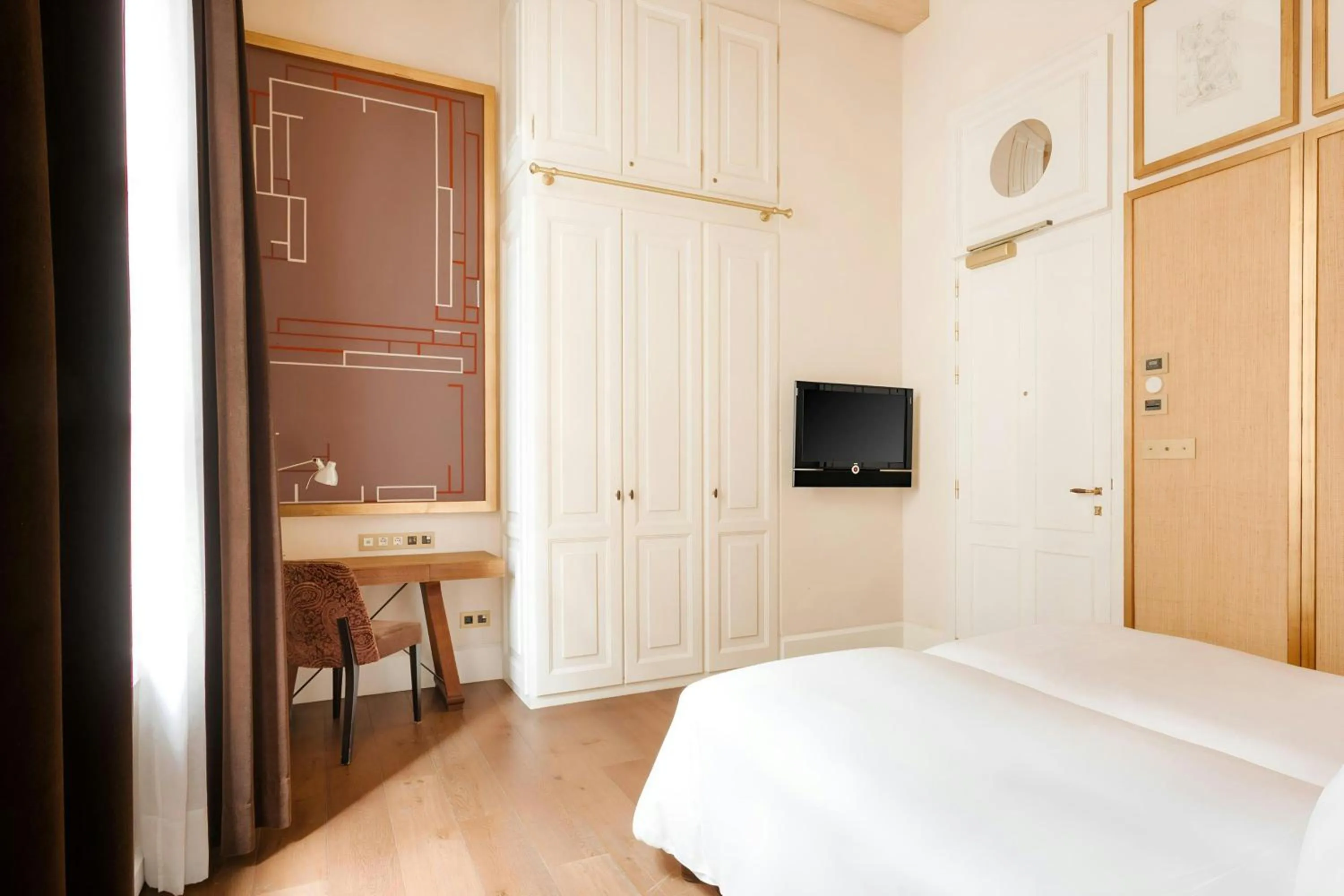 Bedroom, Bed in DO Plaça Reial Hotel Gothic Quarter, Sonder by Marriott Bonvoy