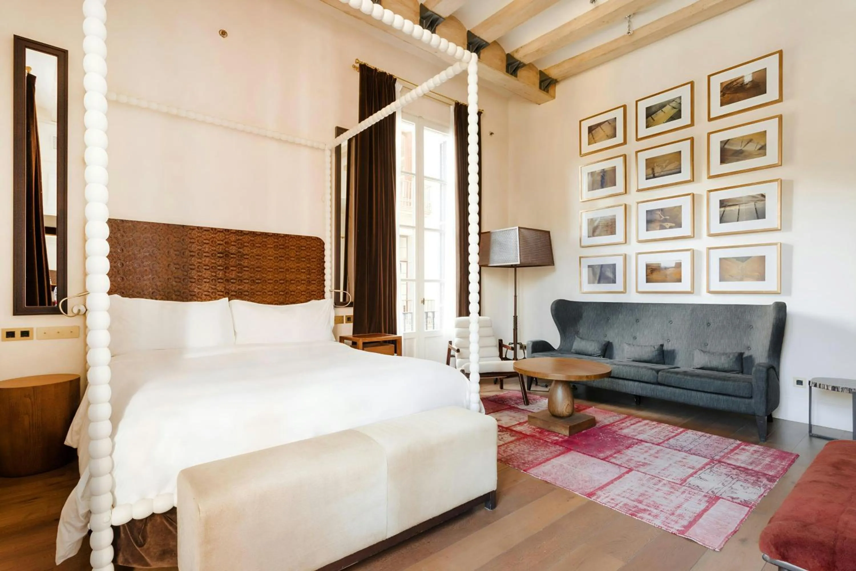 Bedroom, Bed in DO Plaça Reial Hotel Gothic Quarter, Sonder by Marriott Bonvoy