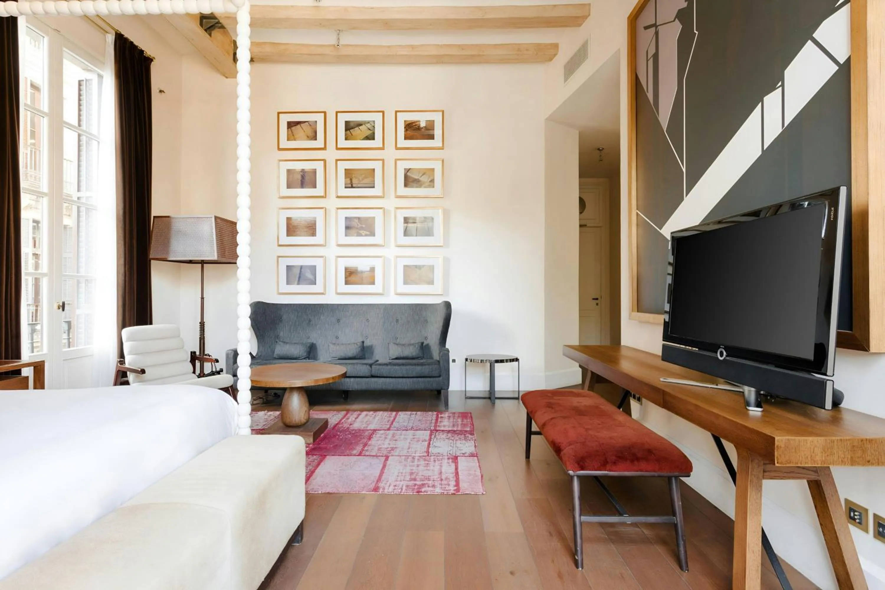 Bedroom, Bed in DO Plaça Reial Hotel Gothic Quarter, Sonder by Marriott Bonvoy