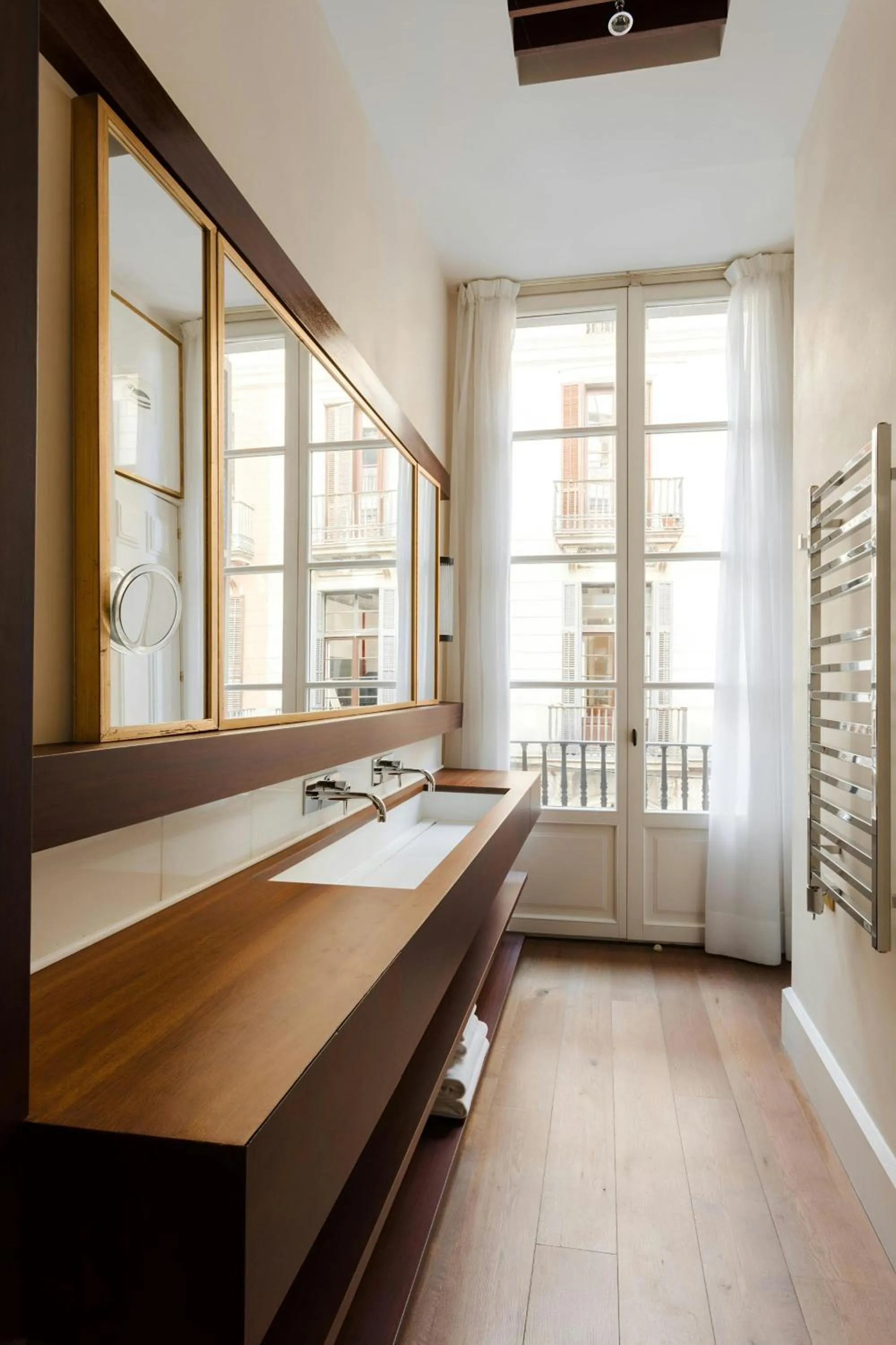 Bathroom in DO Plaça Reial Hotel Gothic Quarter, Sonder by Marriott Bonvoy