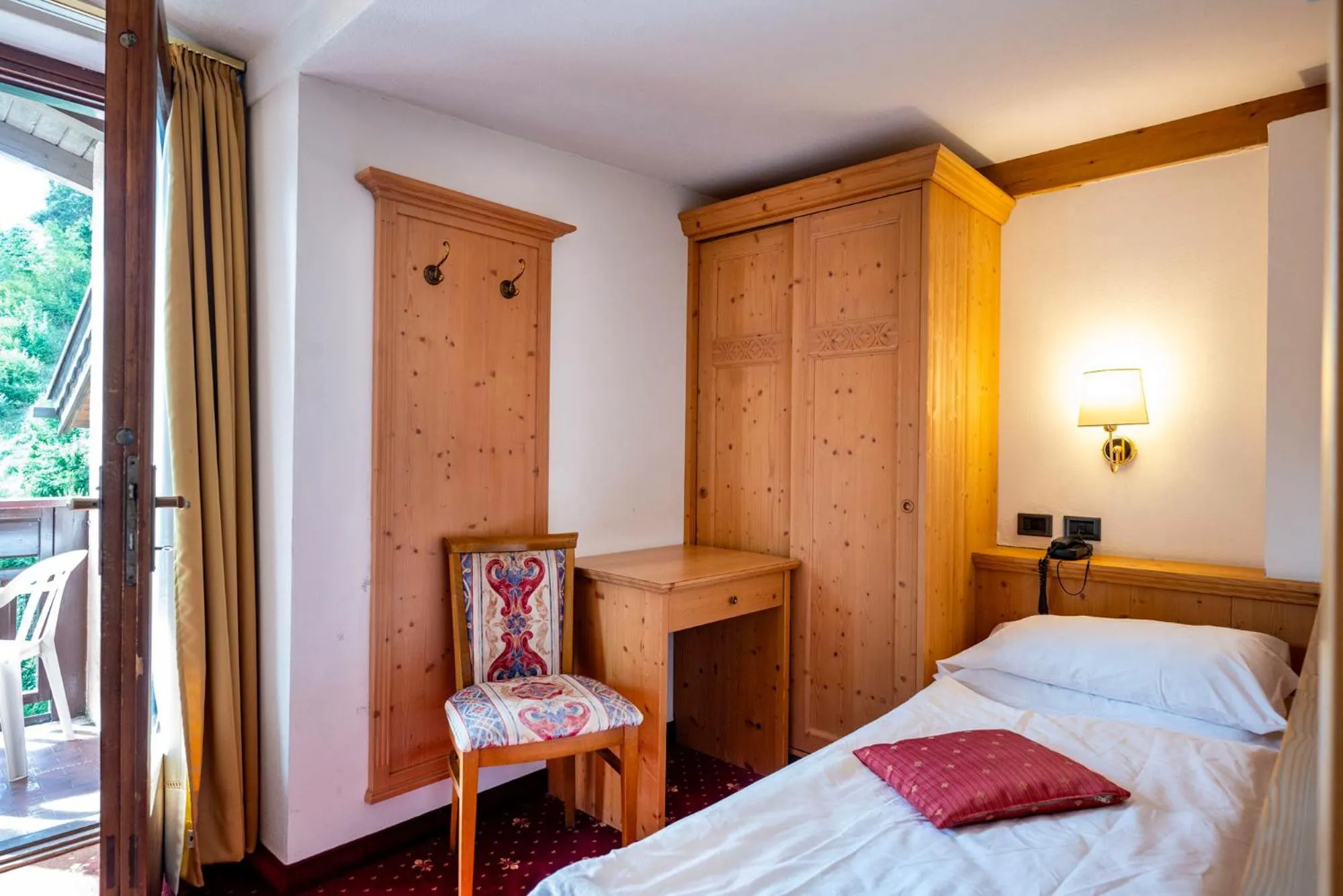 Bed in Hotel Al Polo