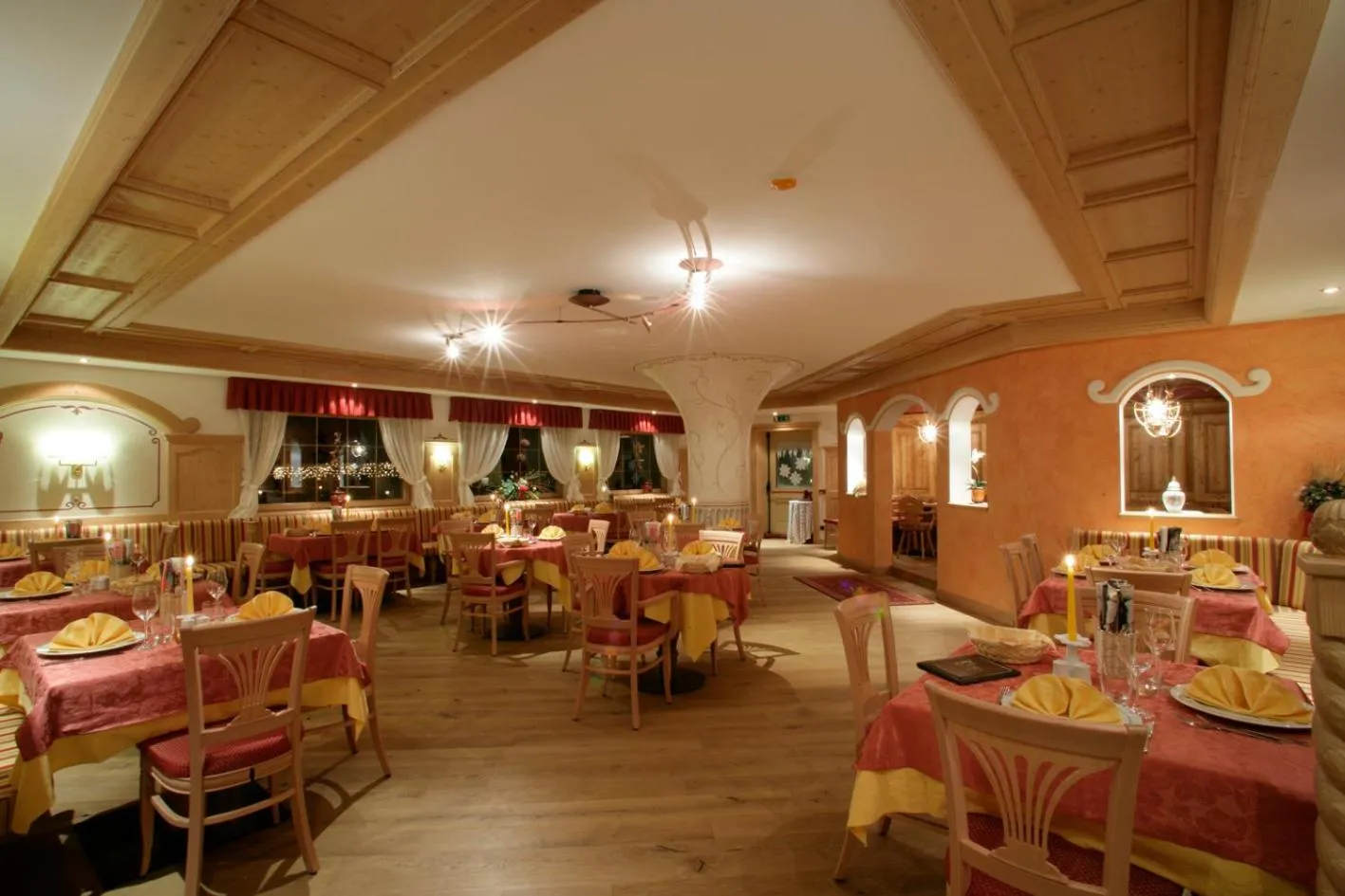 Restaurant/places to eat in Hotel Al Polo