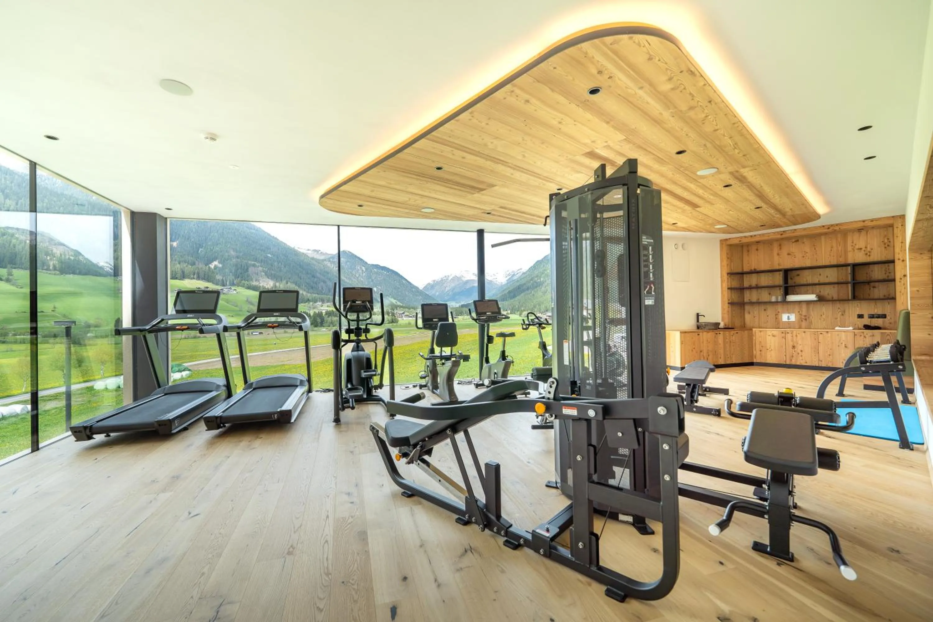 Fitness centre/facilities in Alpine Nature Hotel Stoll