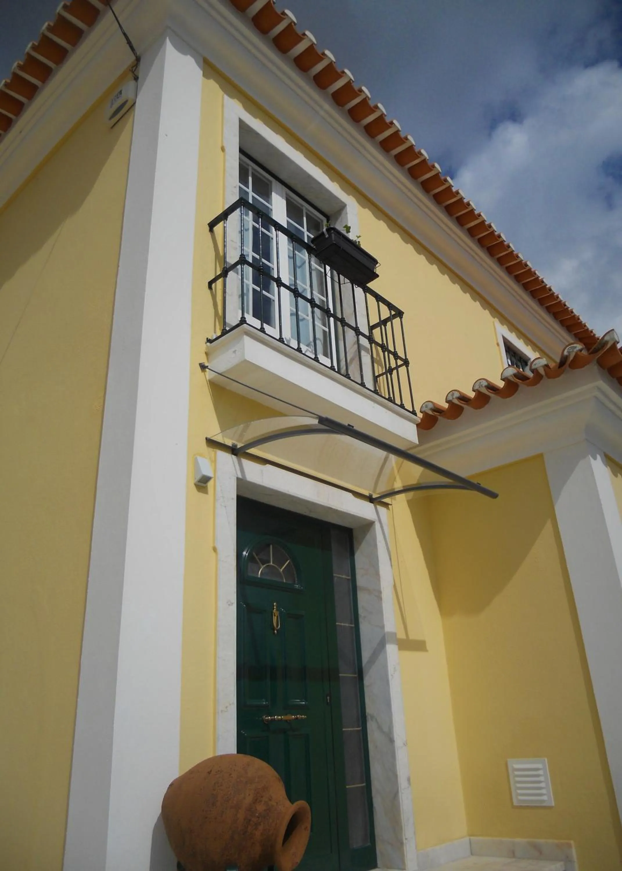 Galo Preto - Sintra Guesthouse