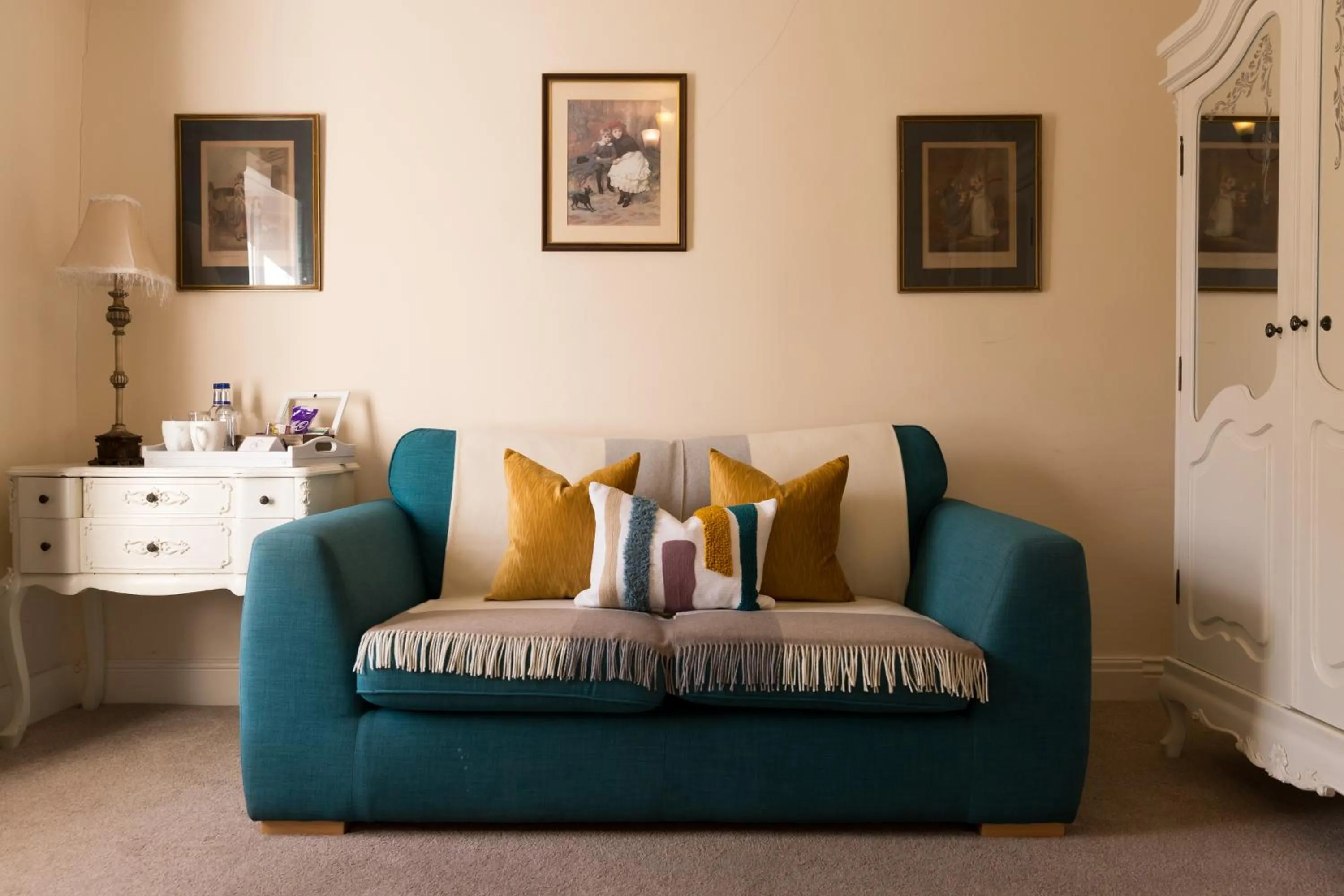 Shower in Warkworth House Hotel