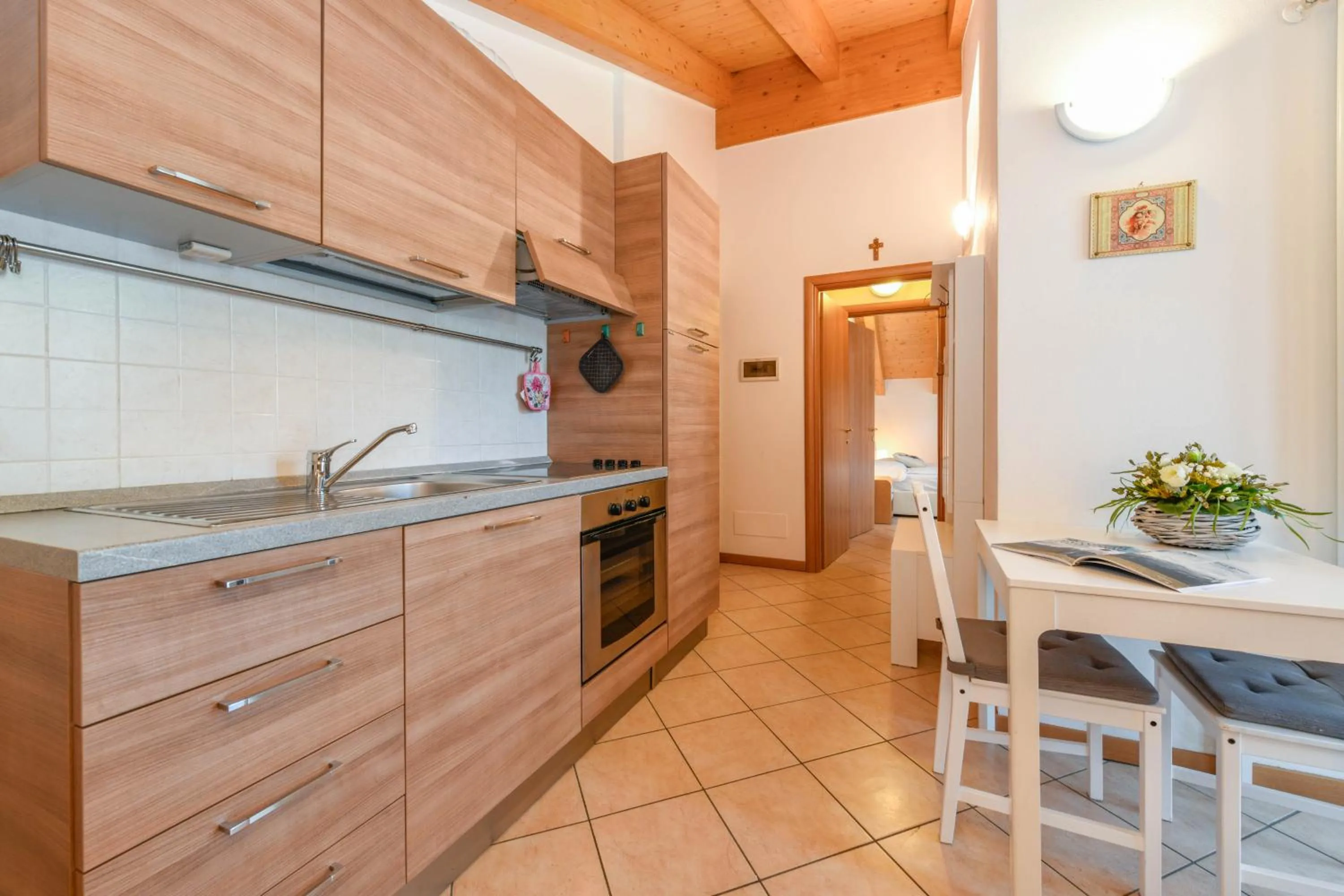Kitchen or kitchenette in Residence Rta La Rosa delle Dolomiti