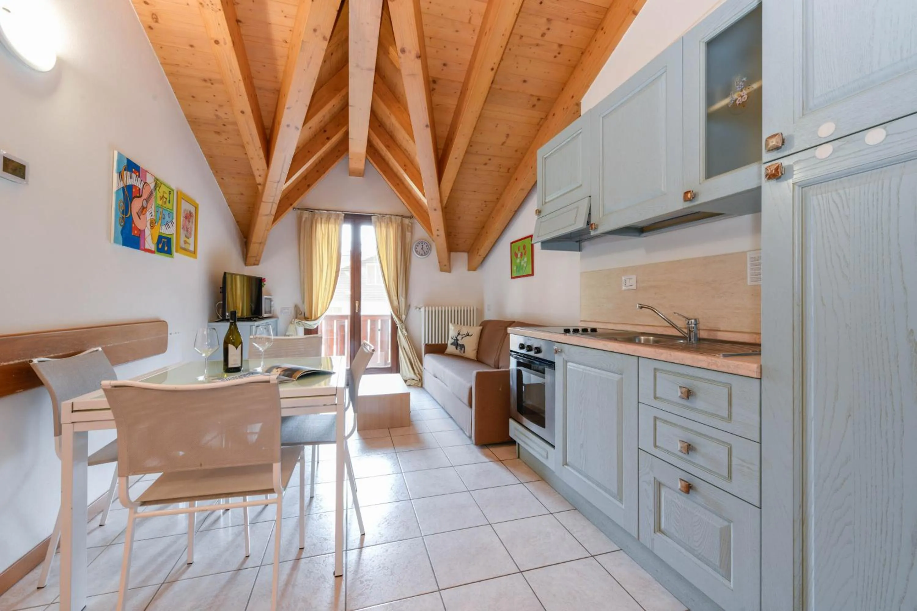 kitchen in Residence Rta La Rosa delle Dolomiti