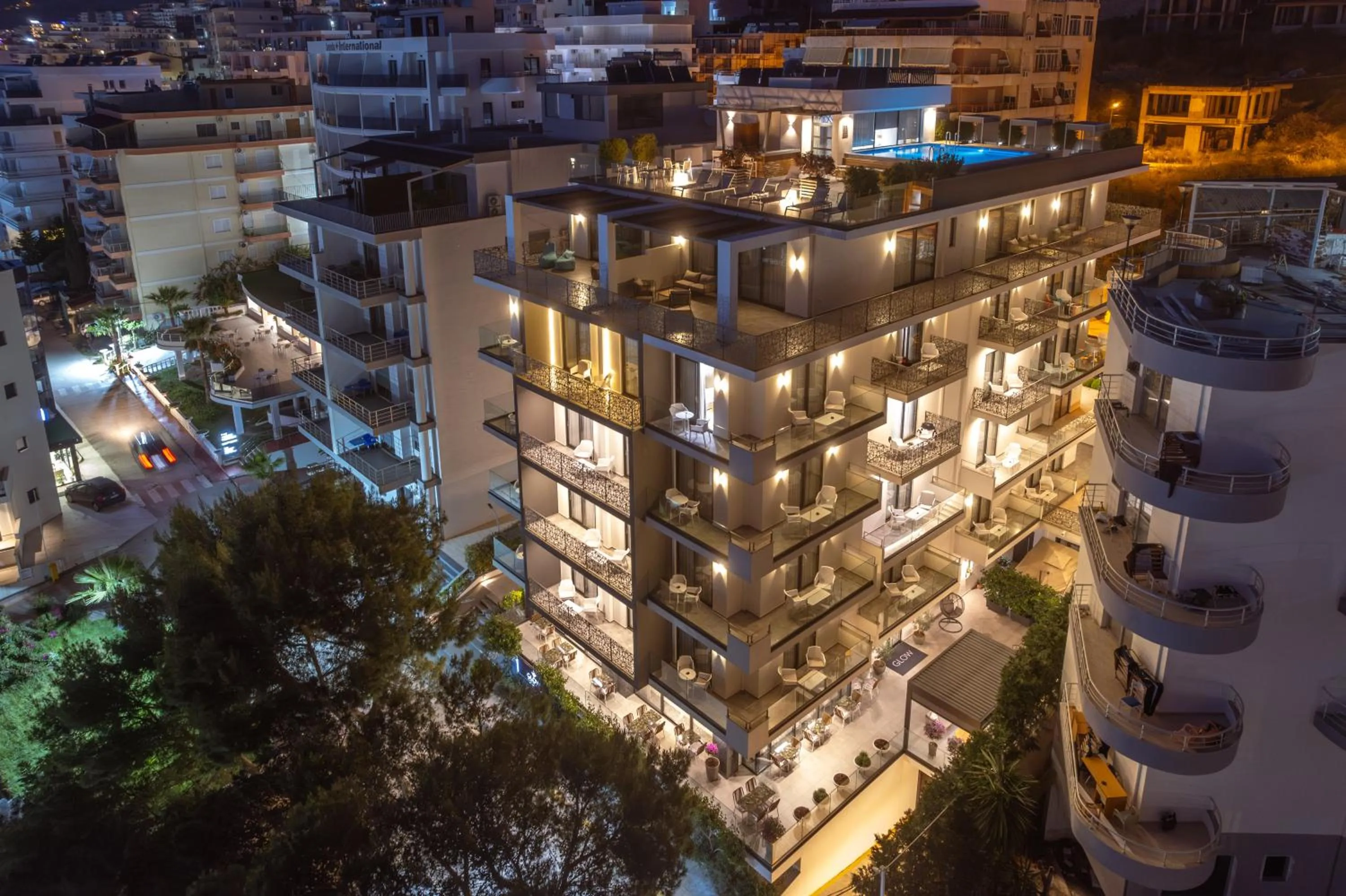 Night in Glow Boutique Hotel & Suites