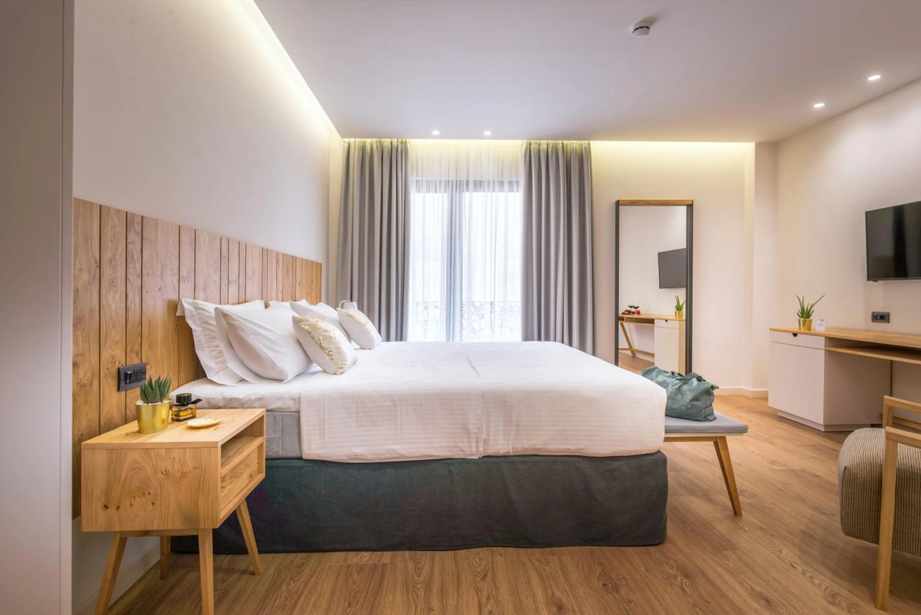 Bedroom, Bed in Glow Boutique Hotel & Suites