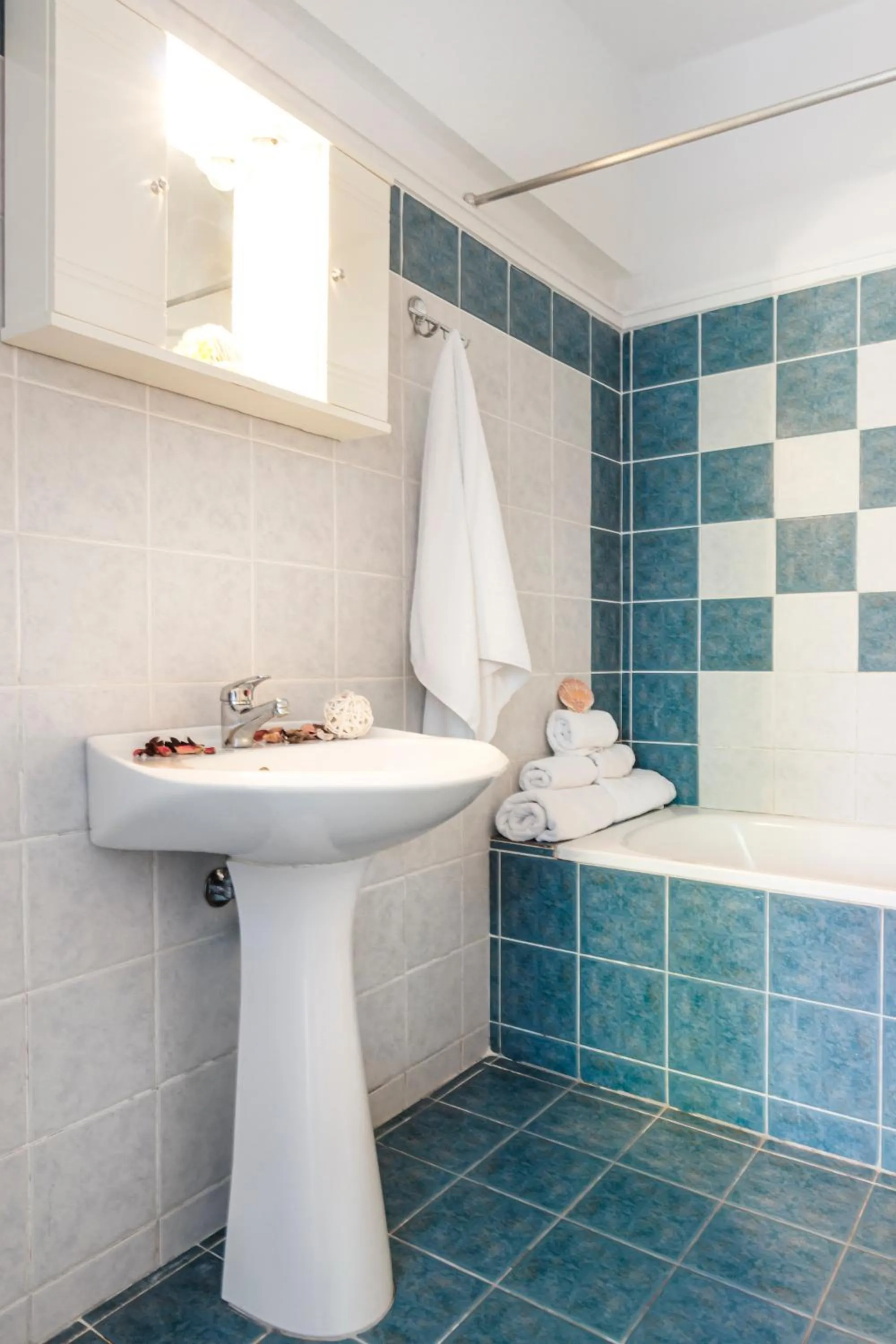 Anatoli Apartments Polichrono