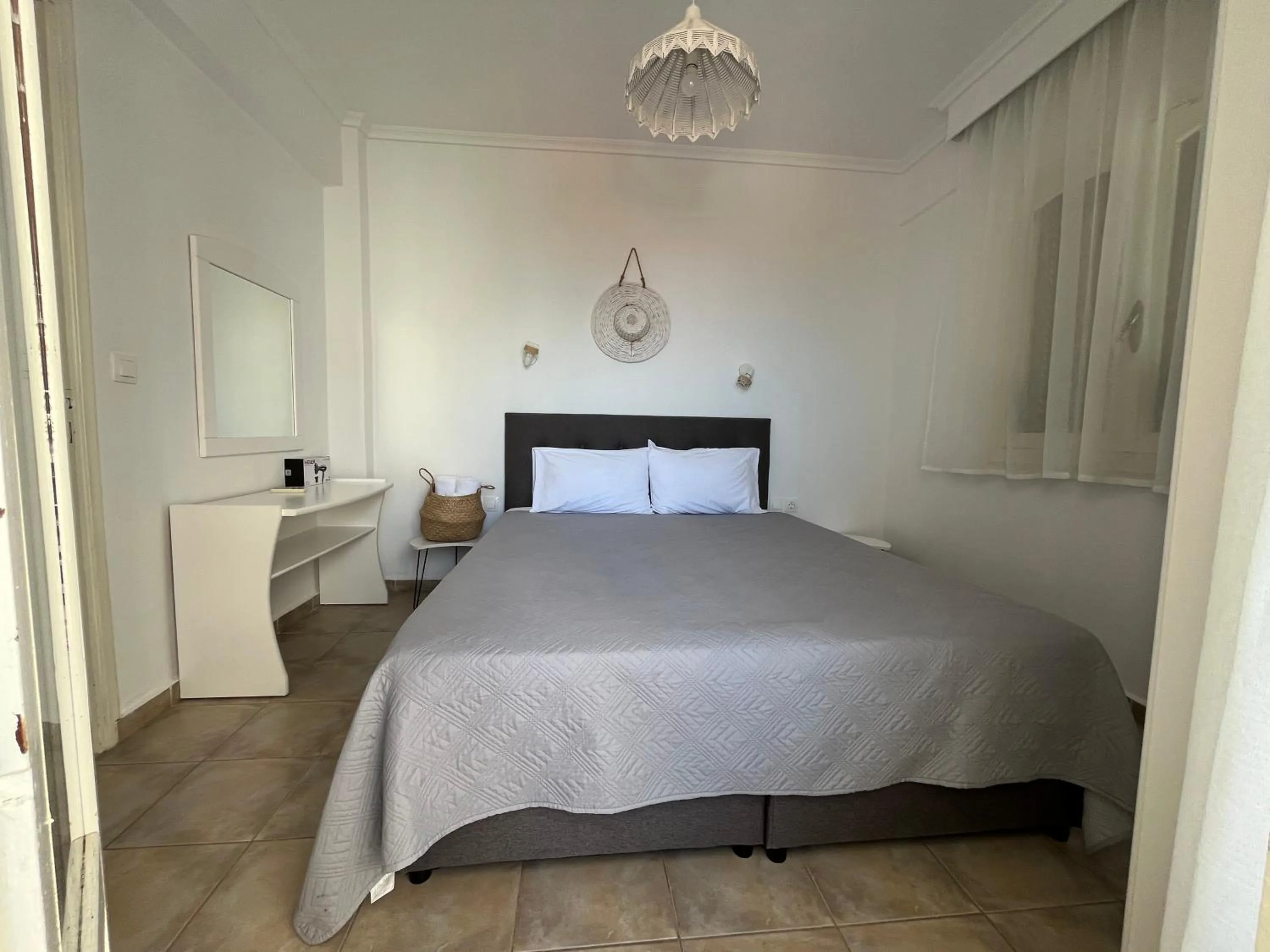 Bed in Anatoli Apartments Polichrono