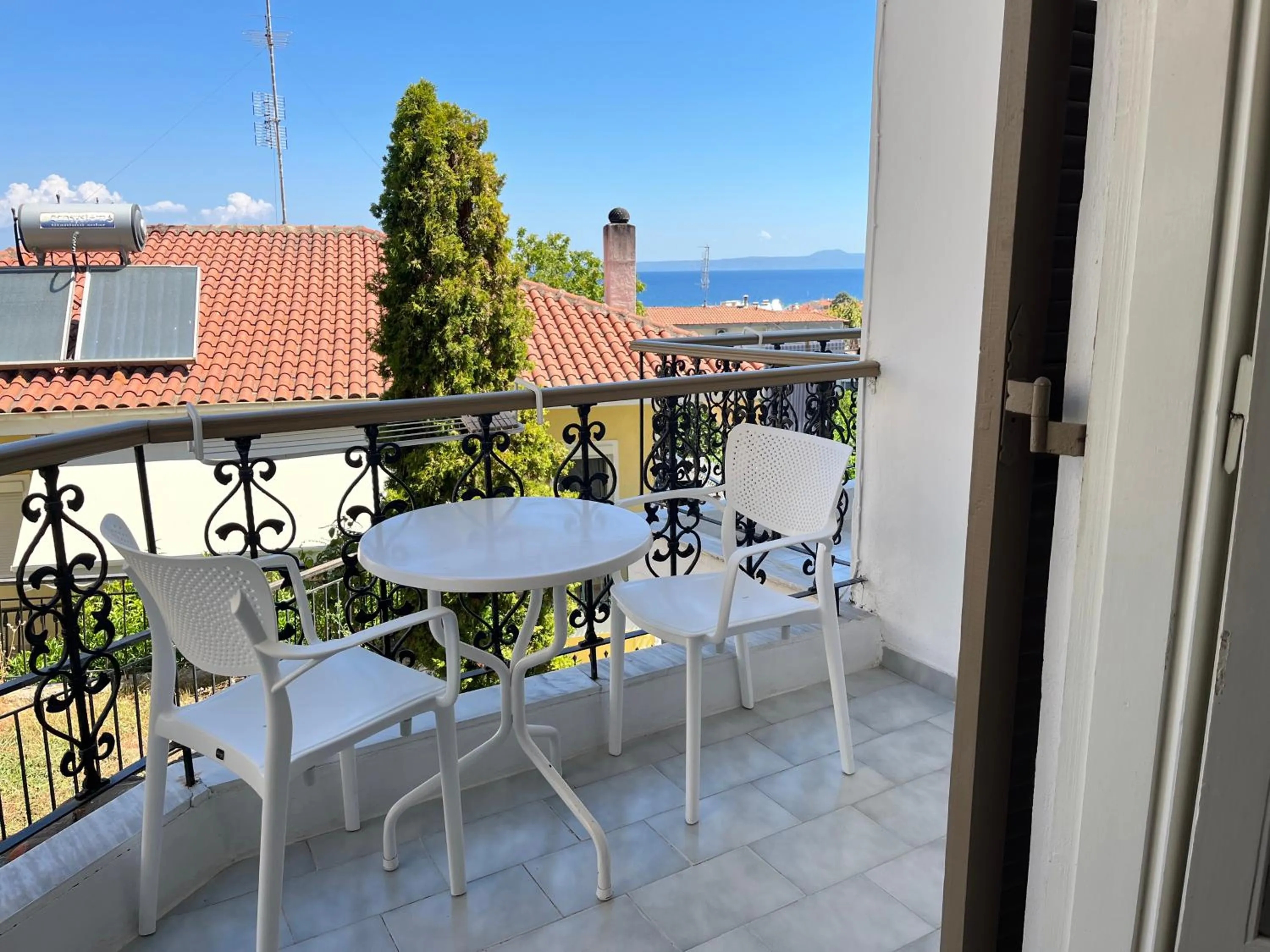 Anatoli Apartments Polichrono