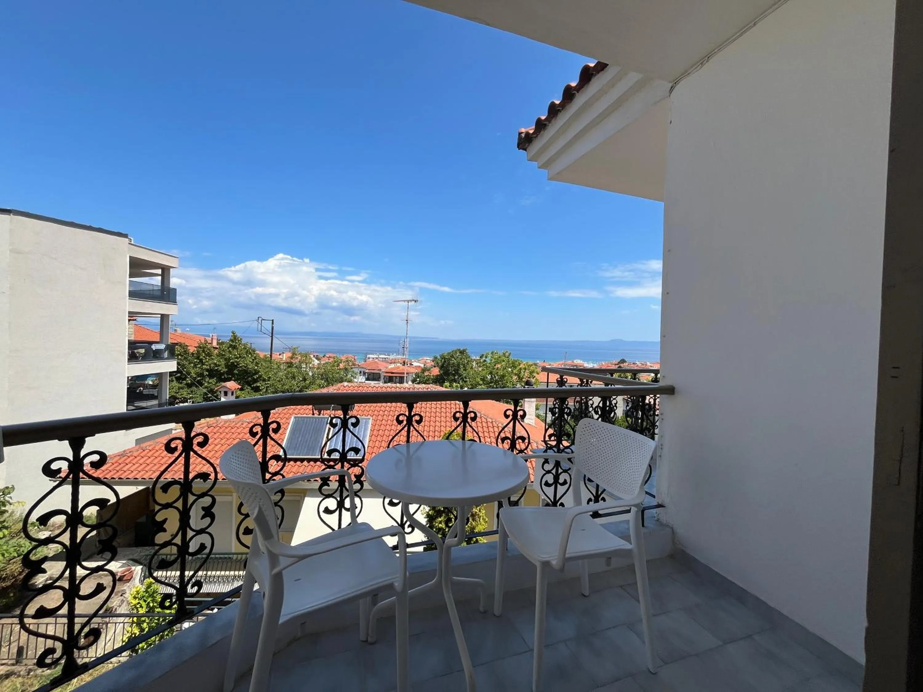 Anatoli Apartments Polichrono