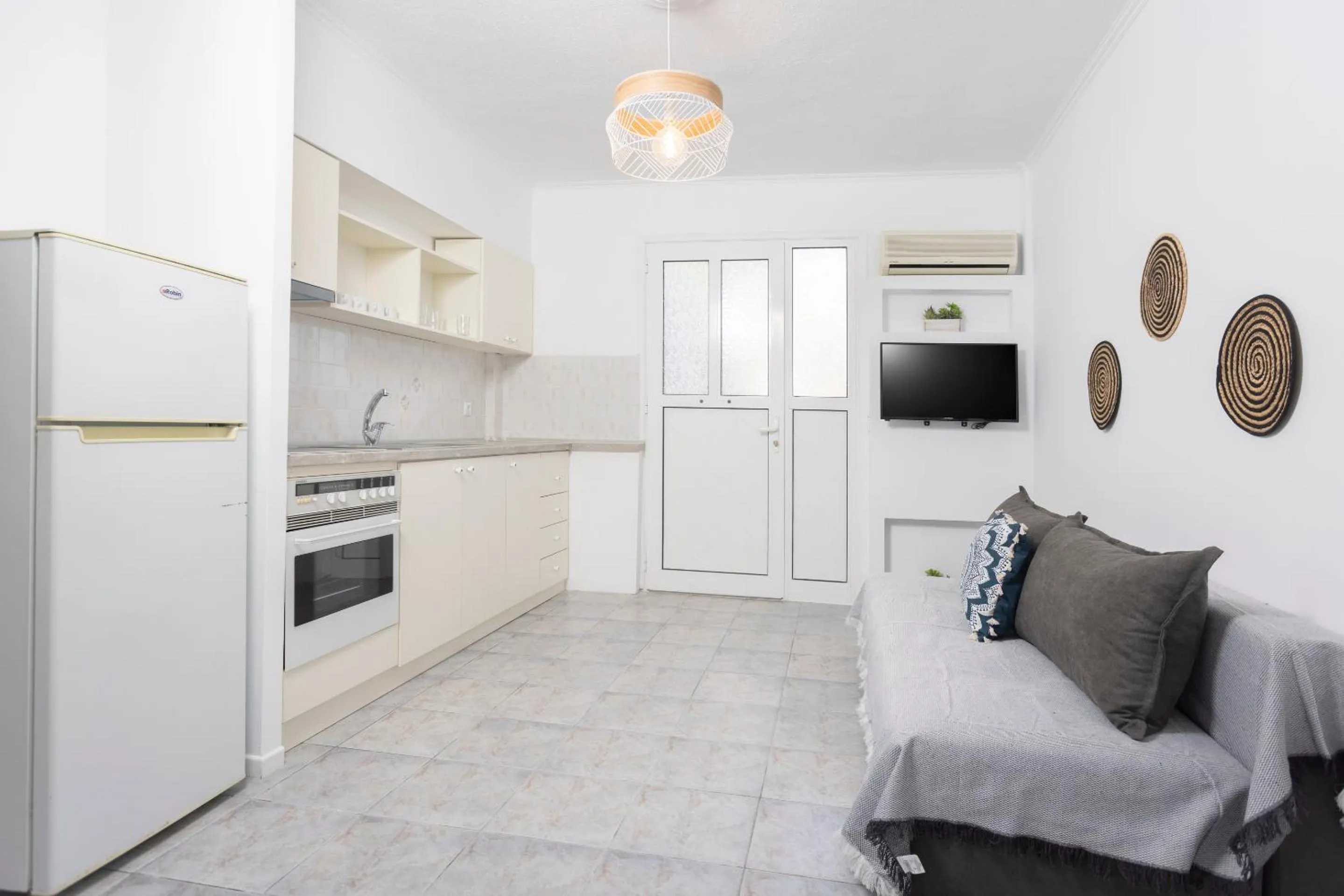 Anatoli Apartments Polichrono