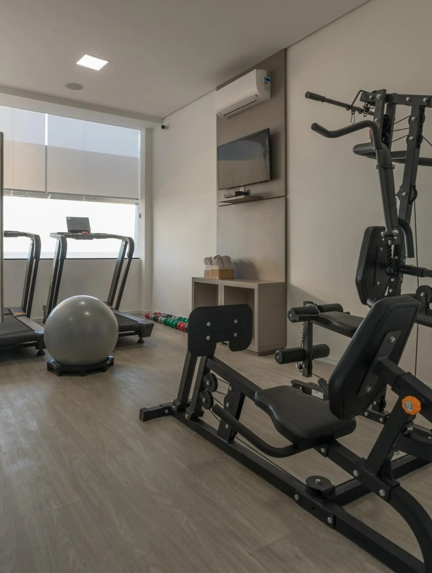 Fitness centre/facilities in LS Hotel