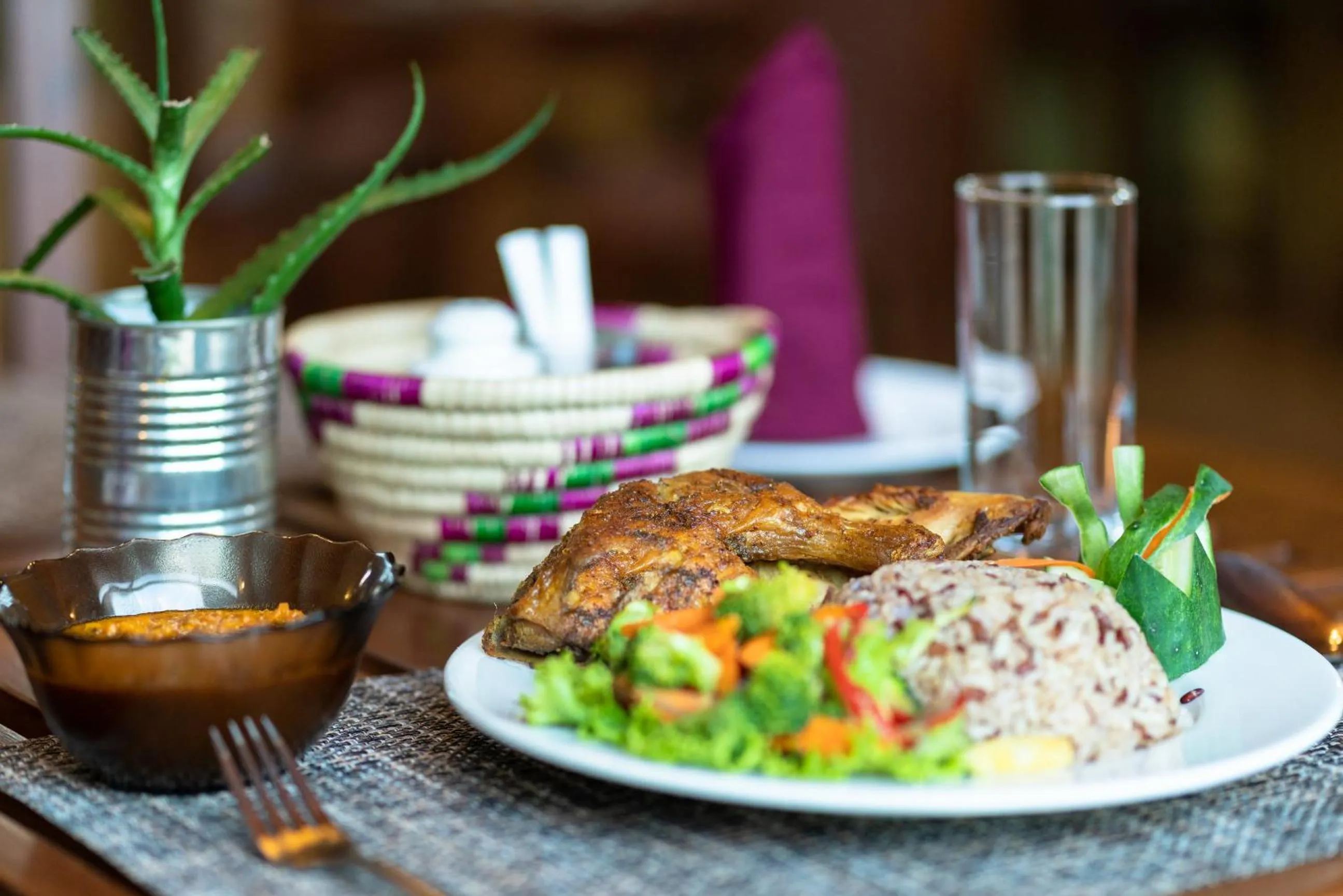 Food and drinks in Mrimba Palm Hotel