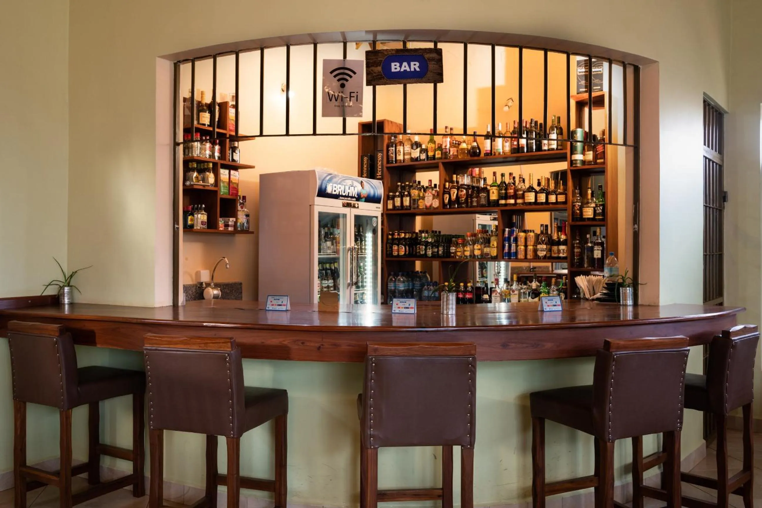 Lounge or bar in Mrimba Palm Hotel