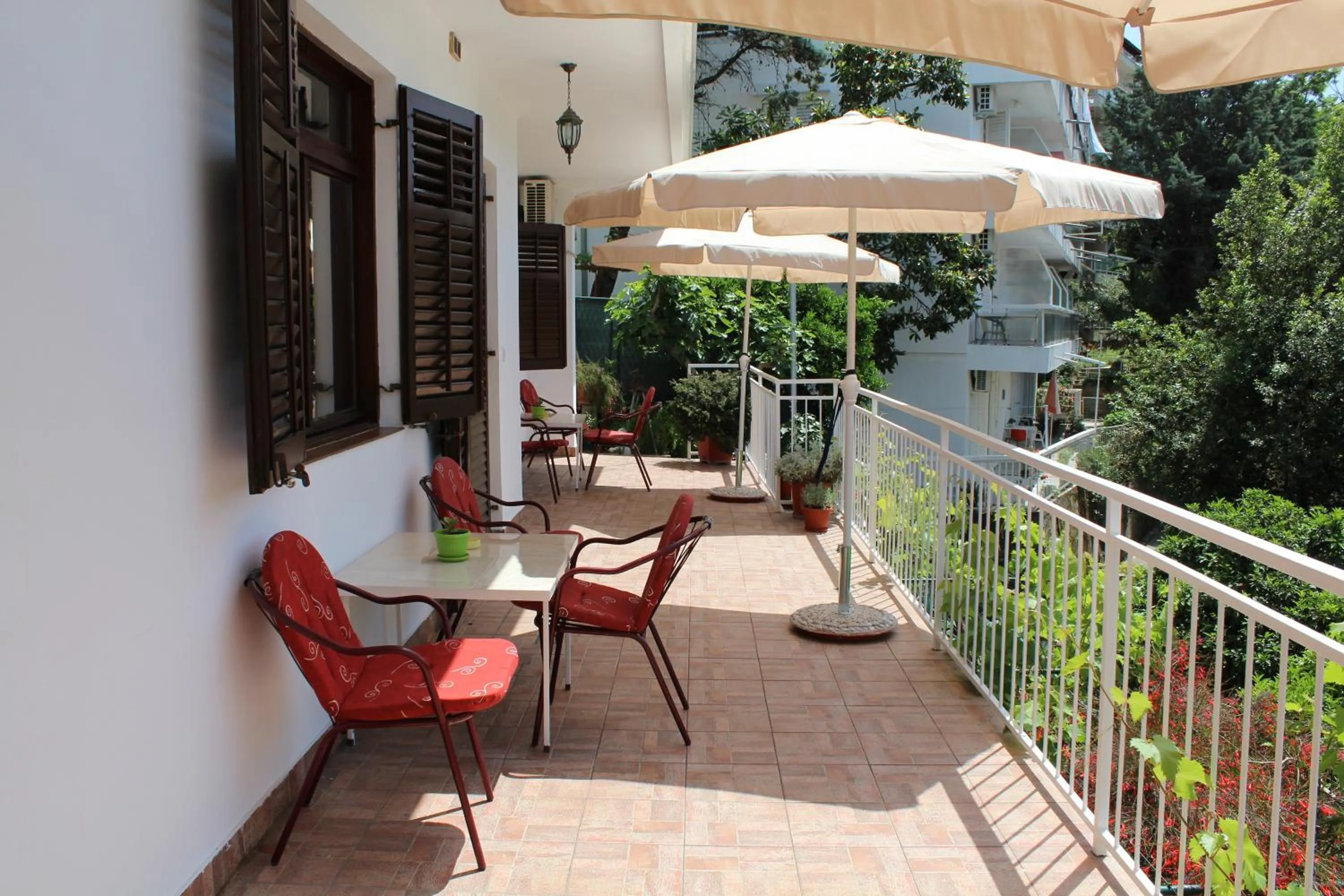 Spring in Guest House Tomanovic