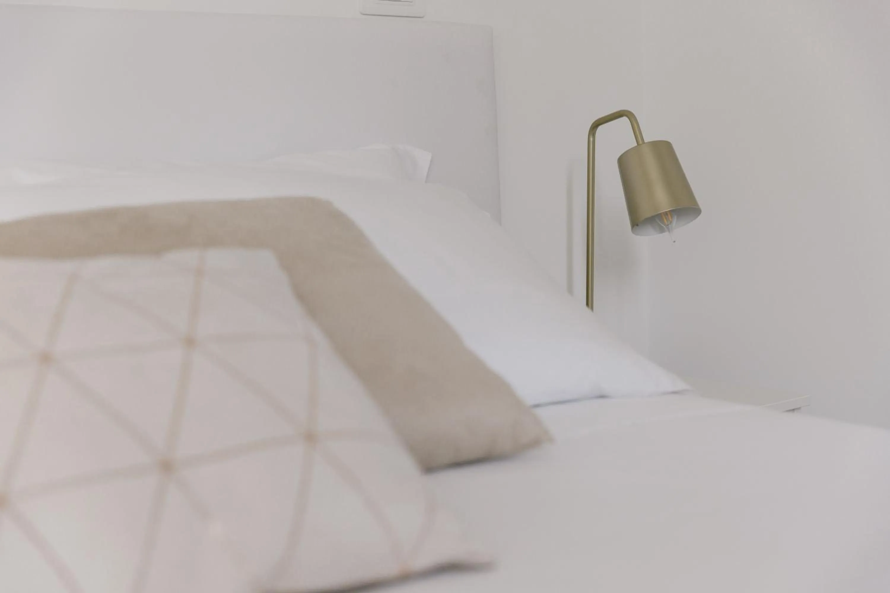 Decorative detail, Bed in Stazione a mare