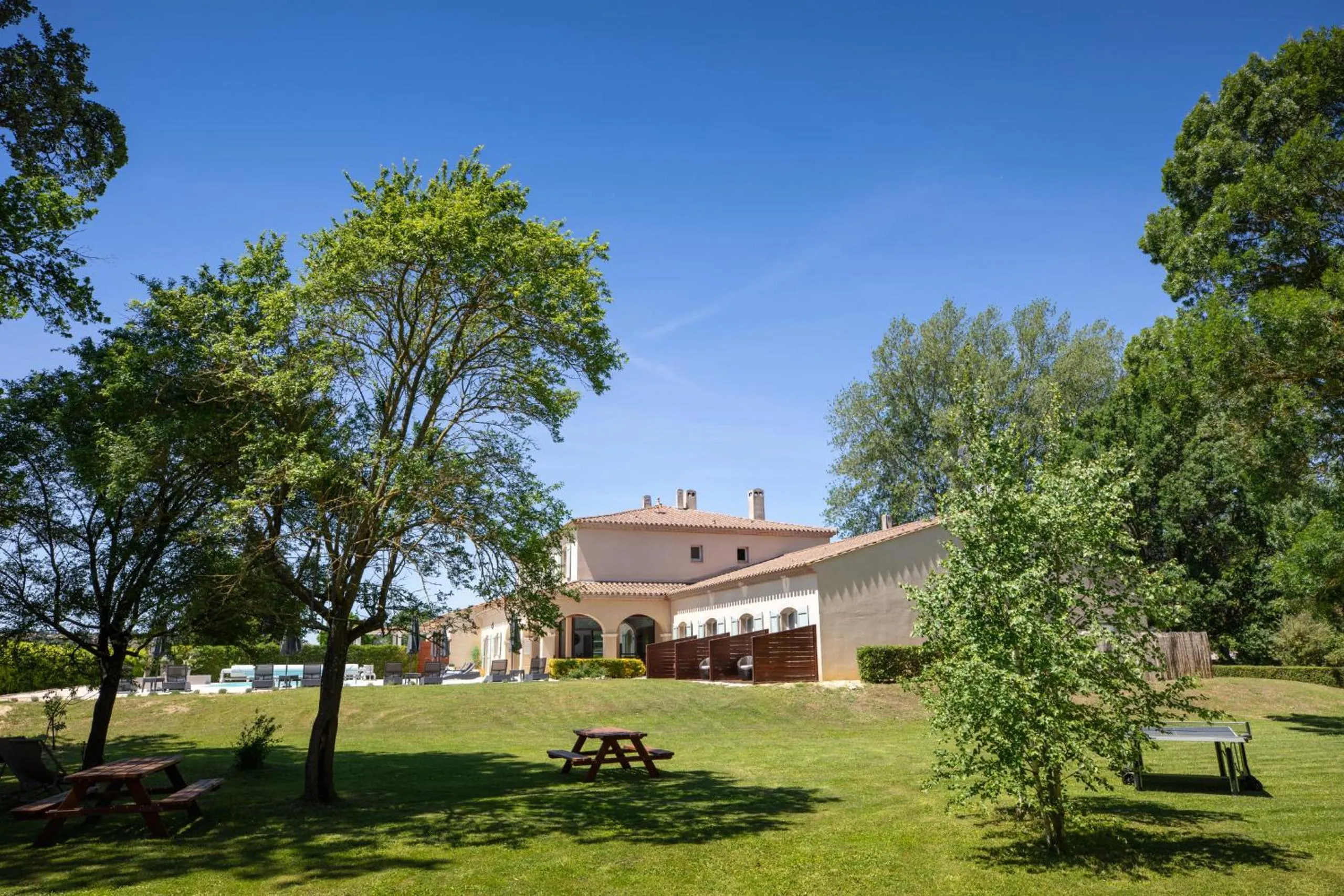 Children play ground in Hôtel La Bastide Saint Martin