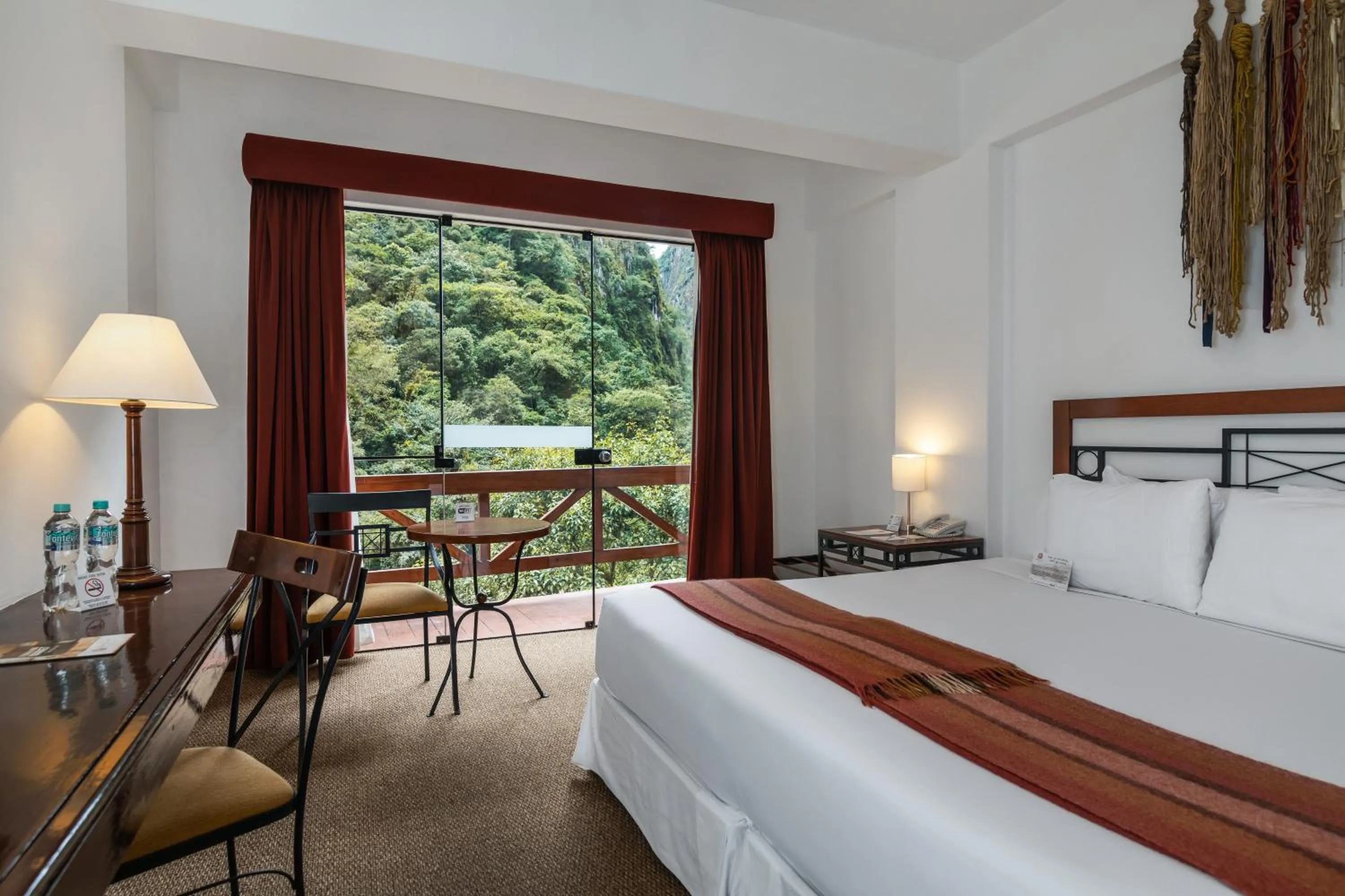 Bedroom, Bed in Tierra Viva Machu Picchu Hotel