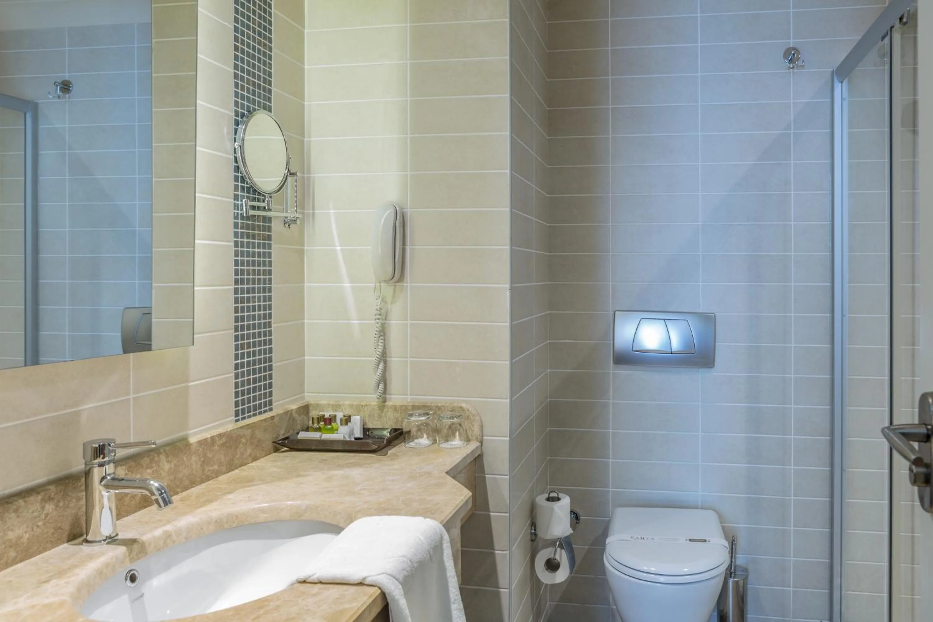 Shower in Kahya Resort Aqua & Spa