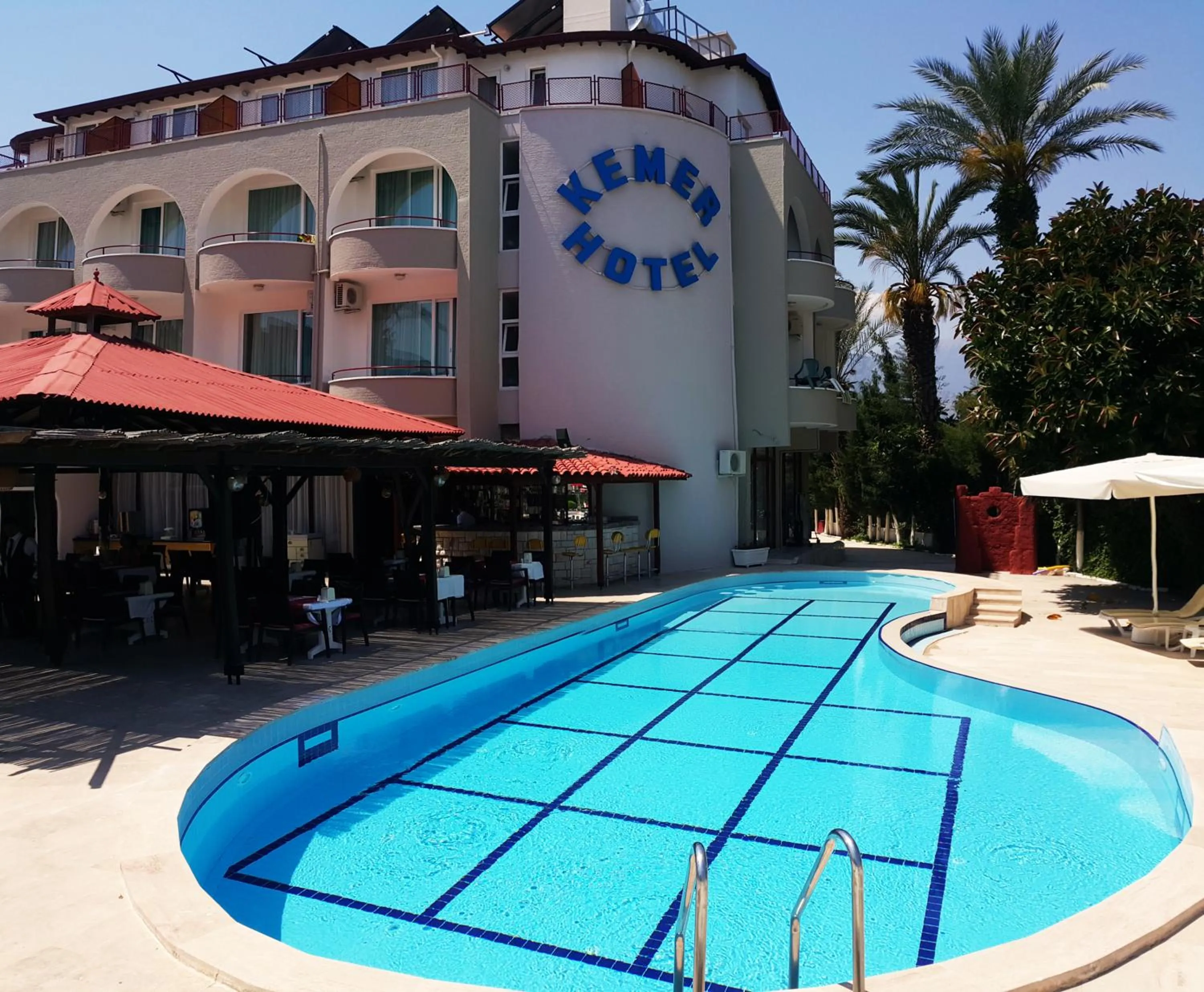 Swimming pool in Kemer Hotel