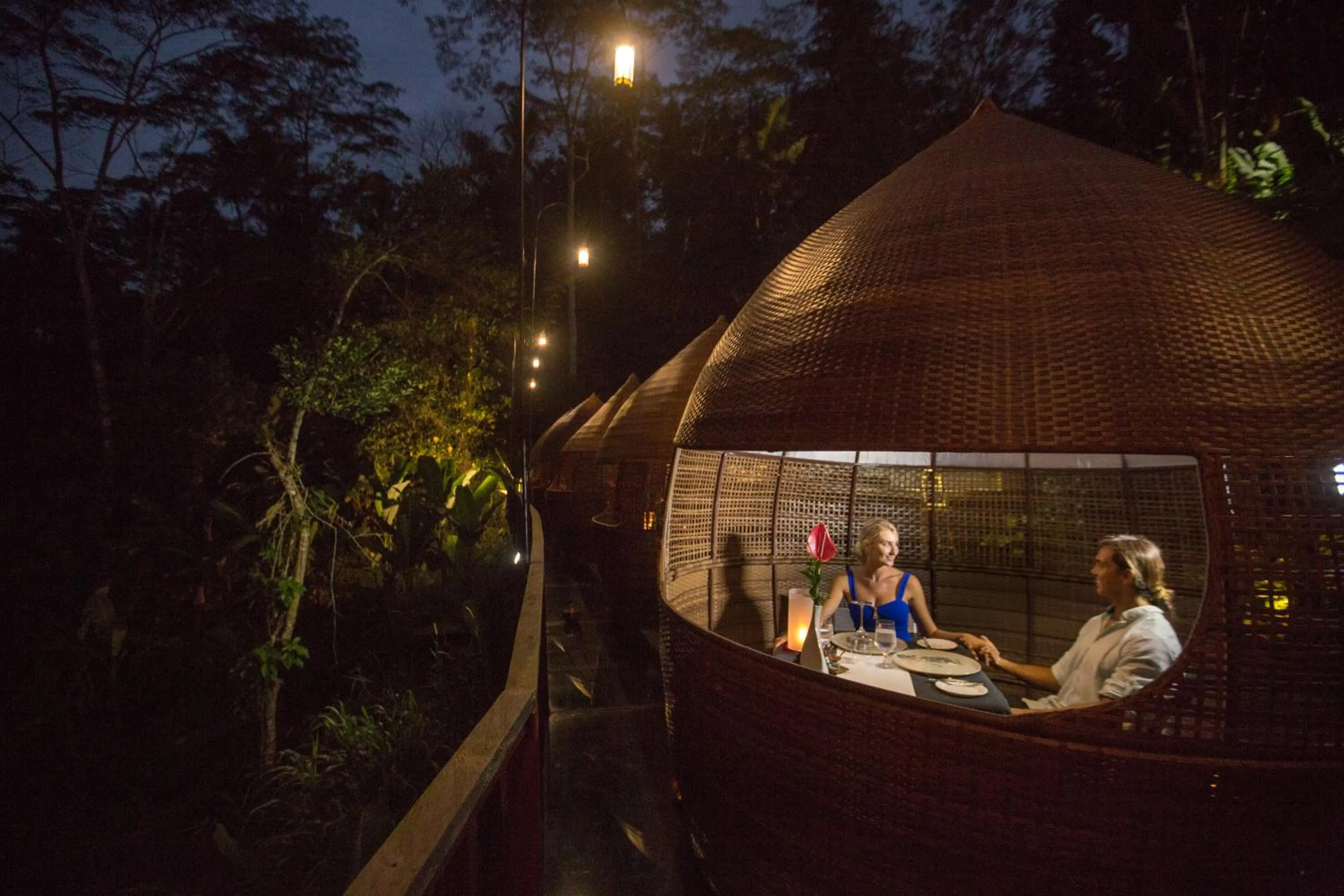 Restaurant/places to eat in The Kayon Jungle Resort