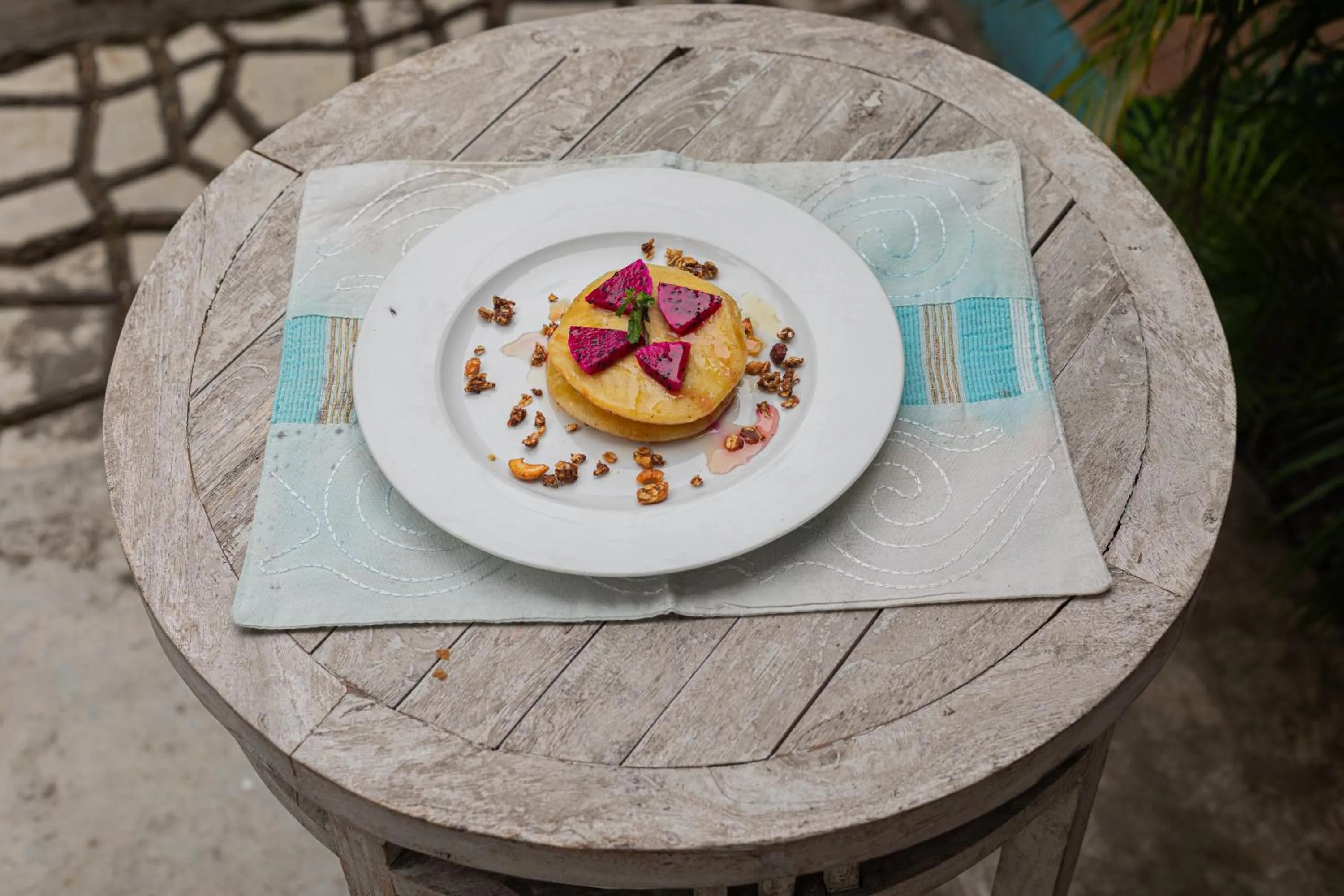 Breakfast in Golden Hill Cottage Nusa Penida