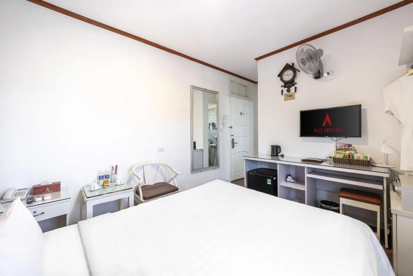 Bed in A25 Hotel - 185-187 Lò Đúc