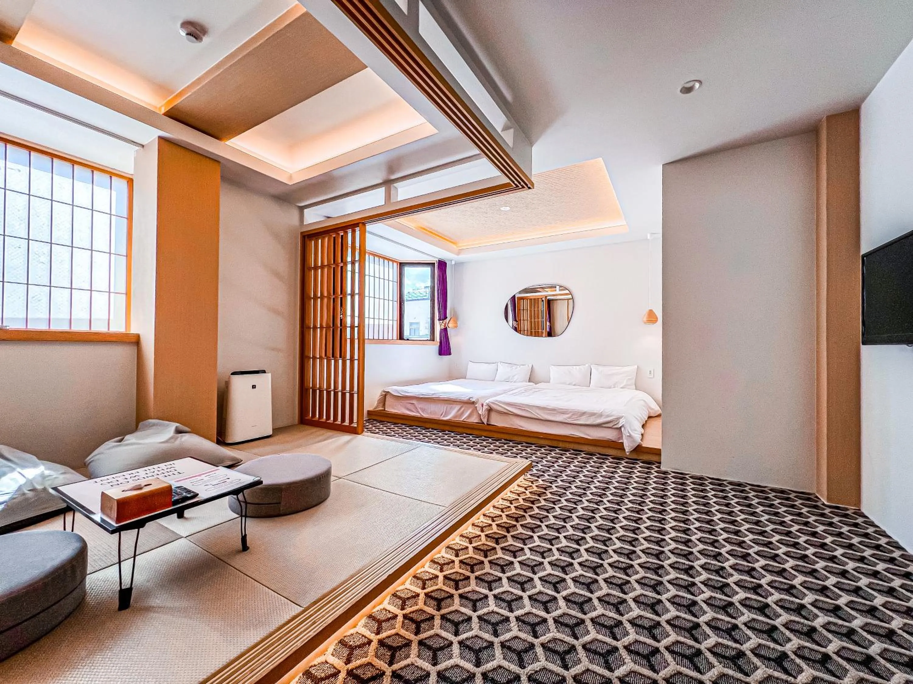 Deluxe Twin Room in Hotel Imagine Kyoto