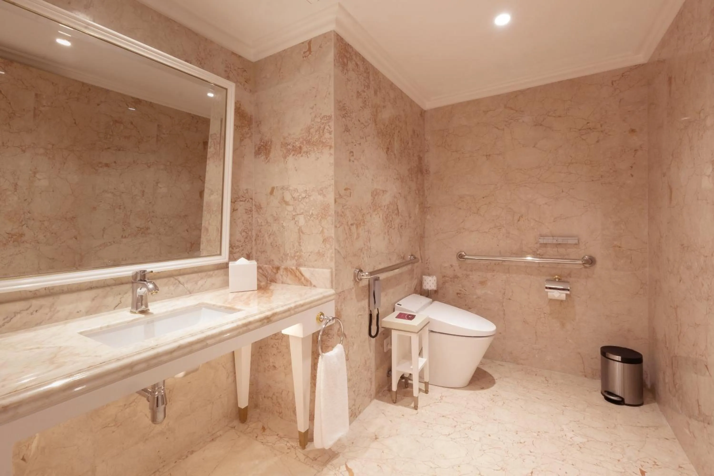 Bathroom in Okada Manila