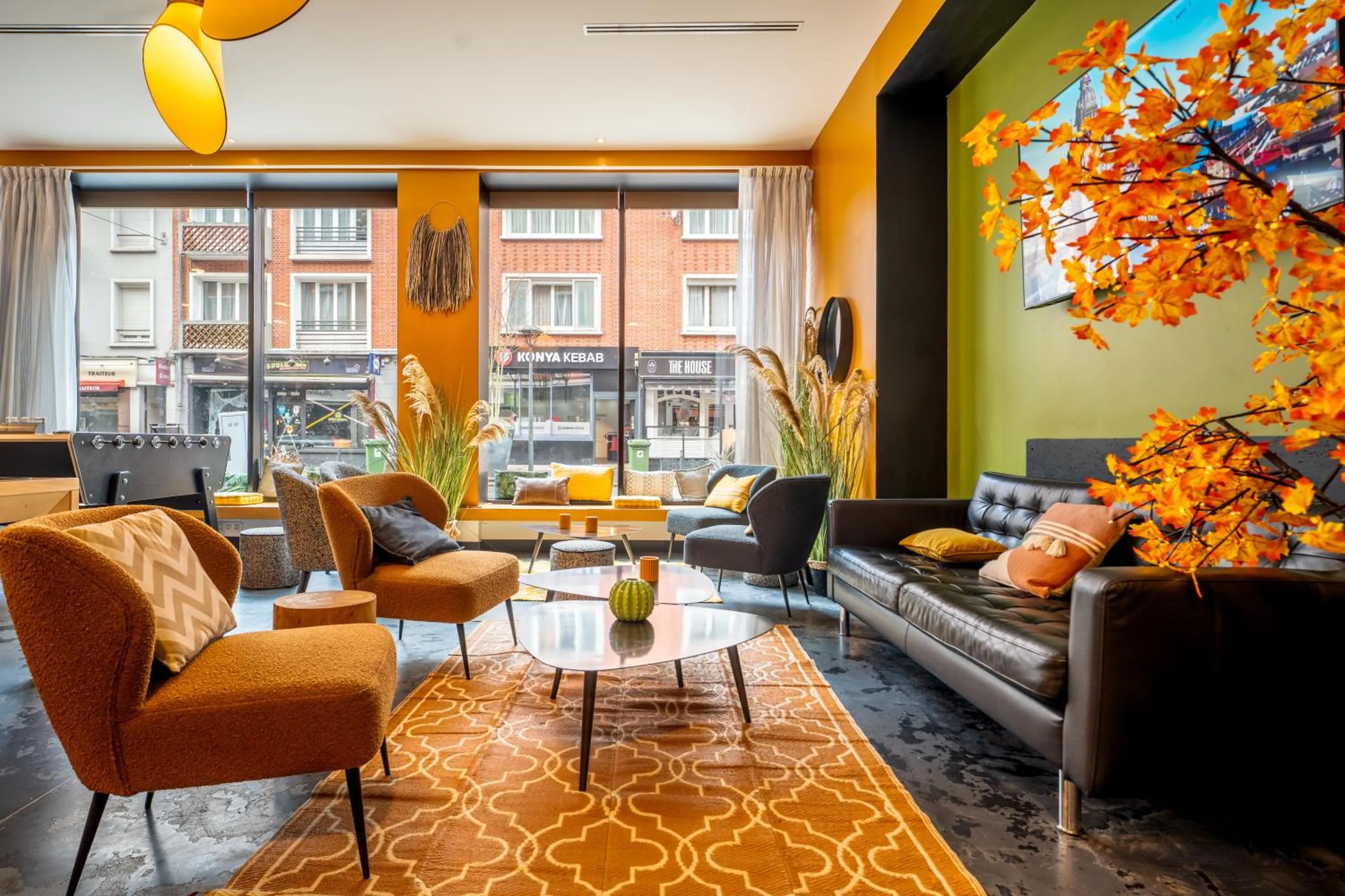 Property building in ibis Styles Calais Centre