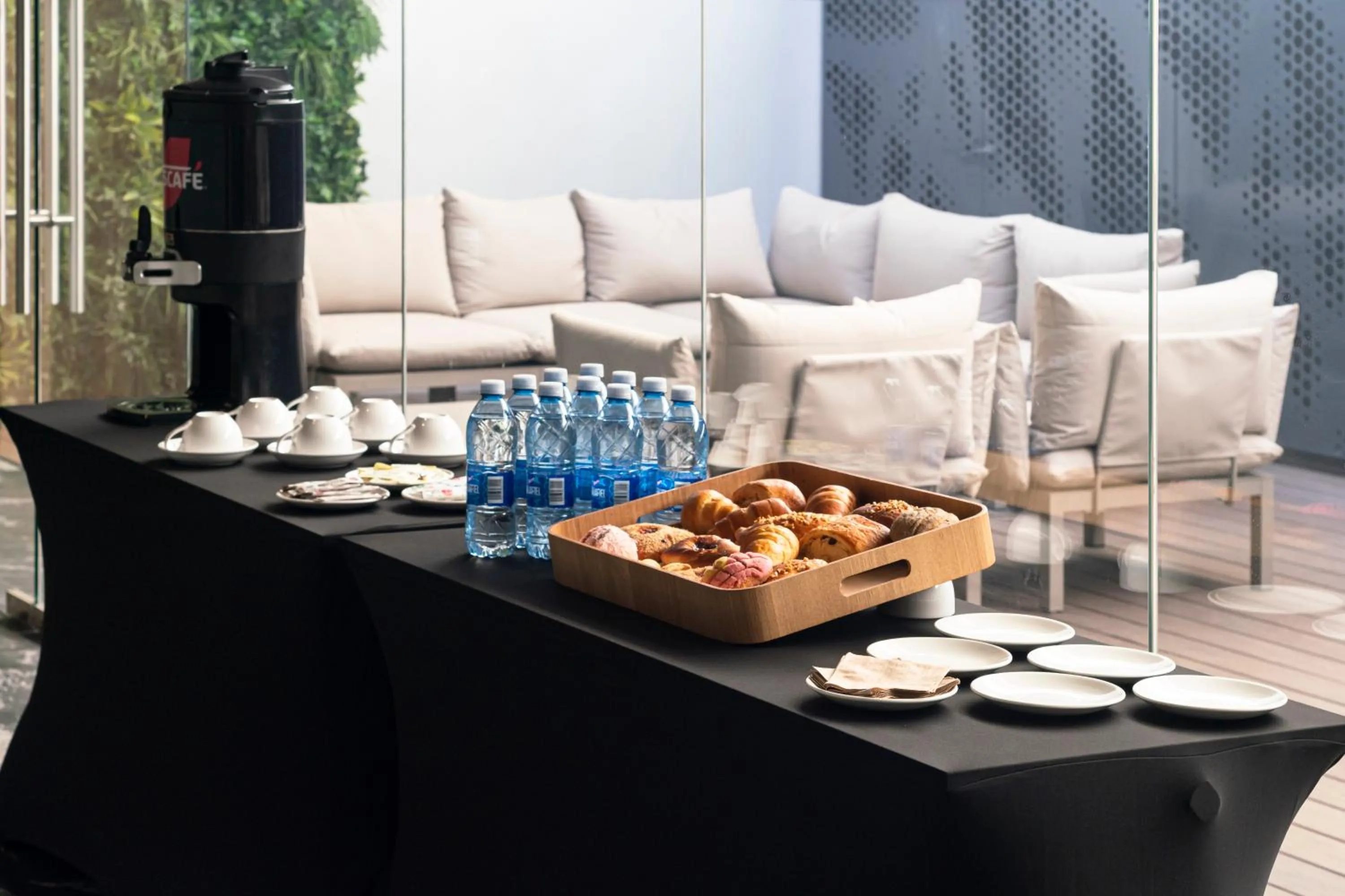 Food and drinks in Hotel Real del Rio