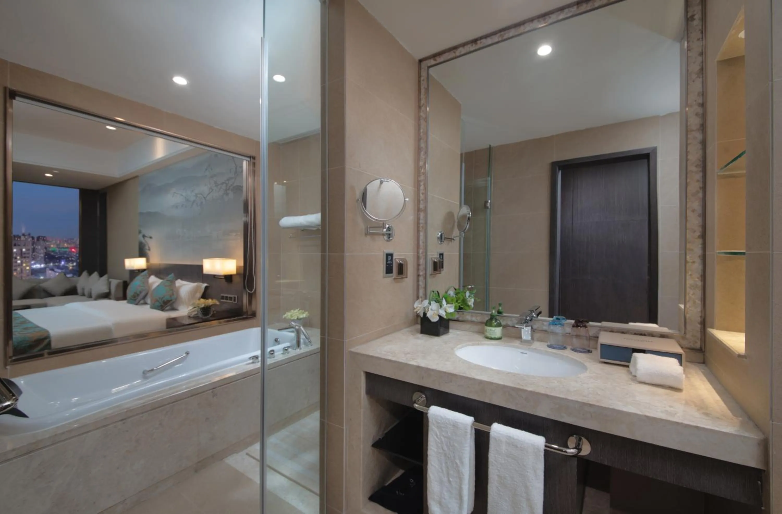 Bathroom in Shenyang Huaqiang Novlion Hotel