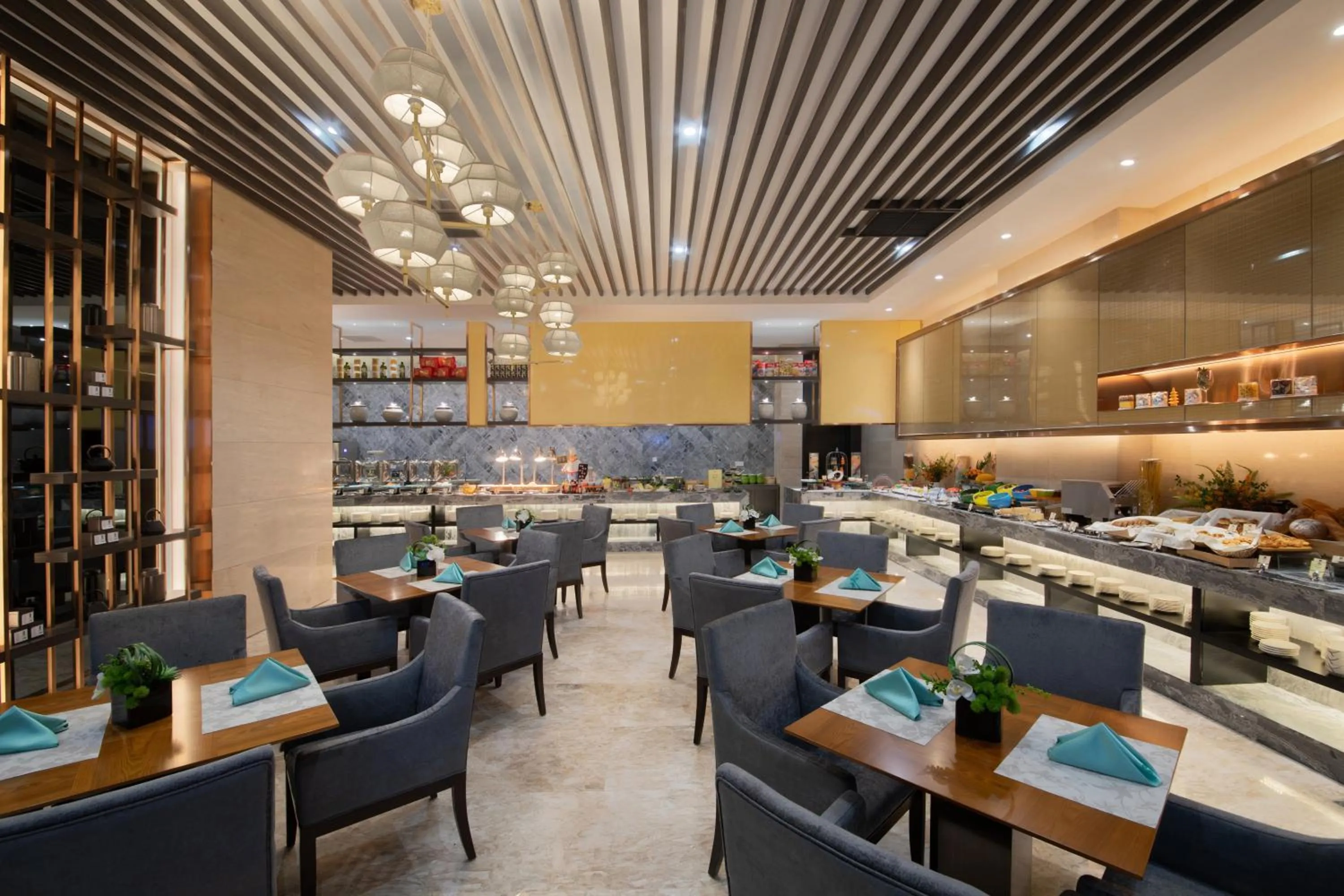 Restaurant/places to eat in Shenyang Huaqiang Novlion Hotel