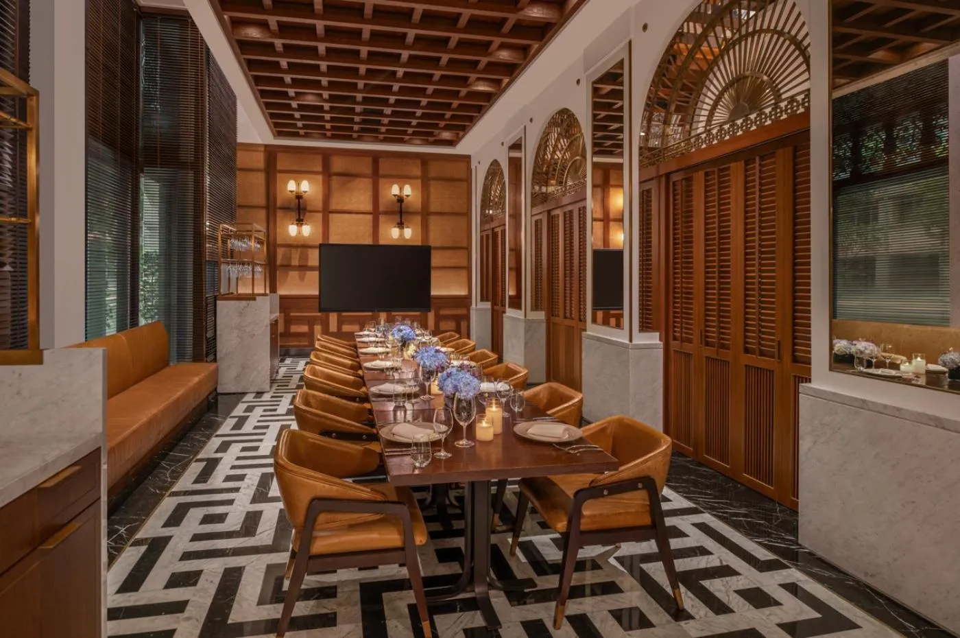 Restaurant/places to eat in The Capitol Kempinski Hotel Singapore