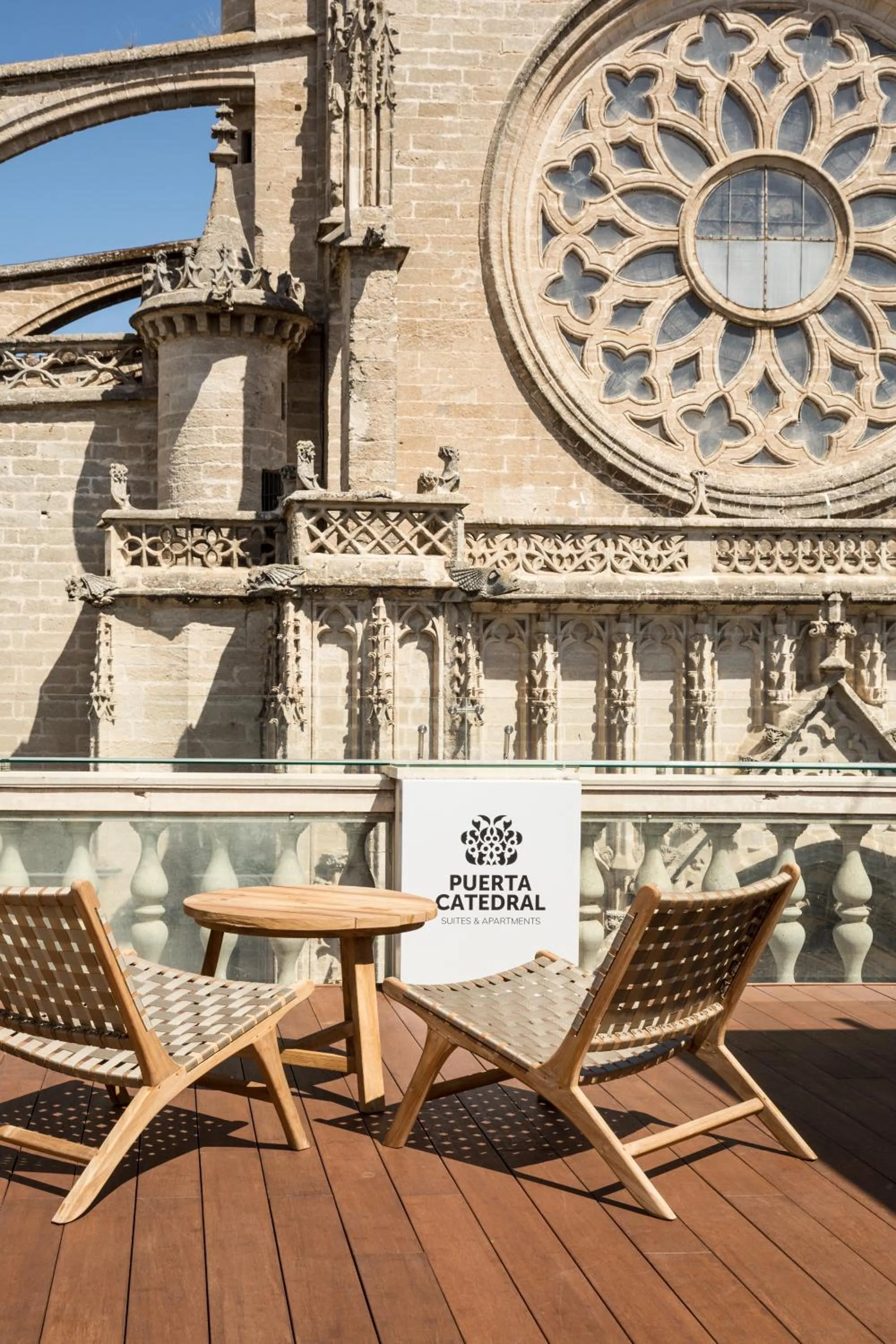 Balcony/Terrace in Puerta Catedral Suites