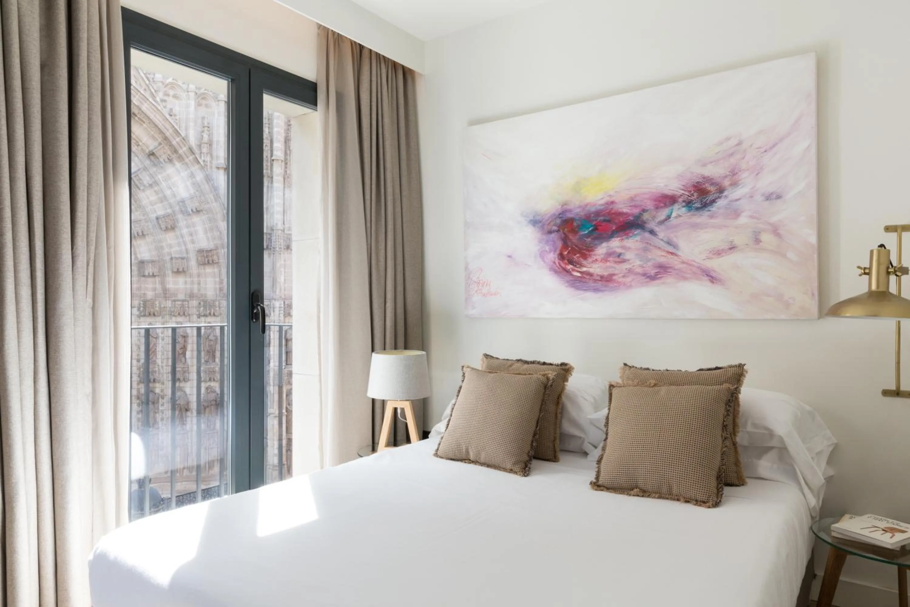 Bed in Puerta Catedral Suites