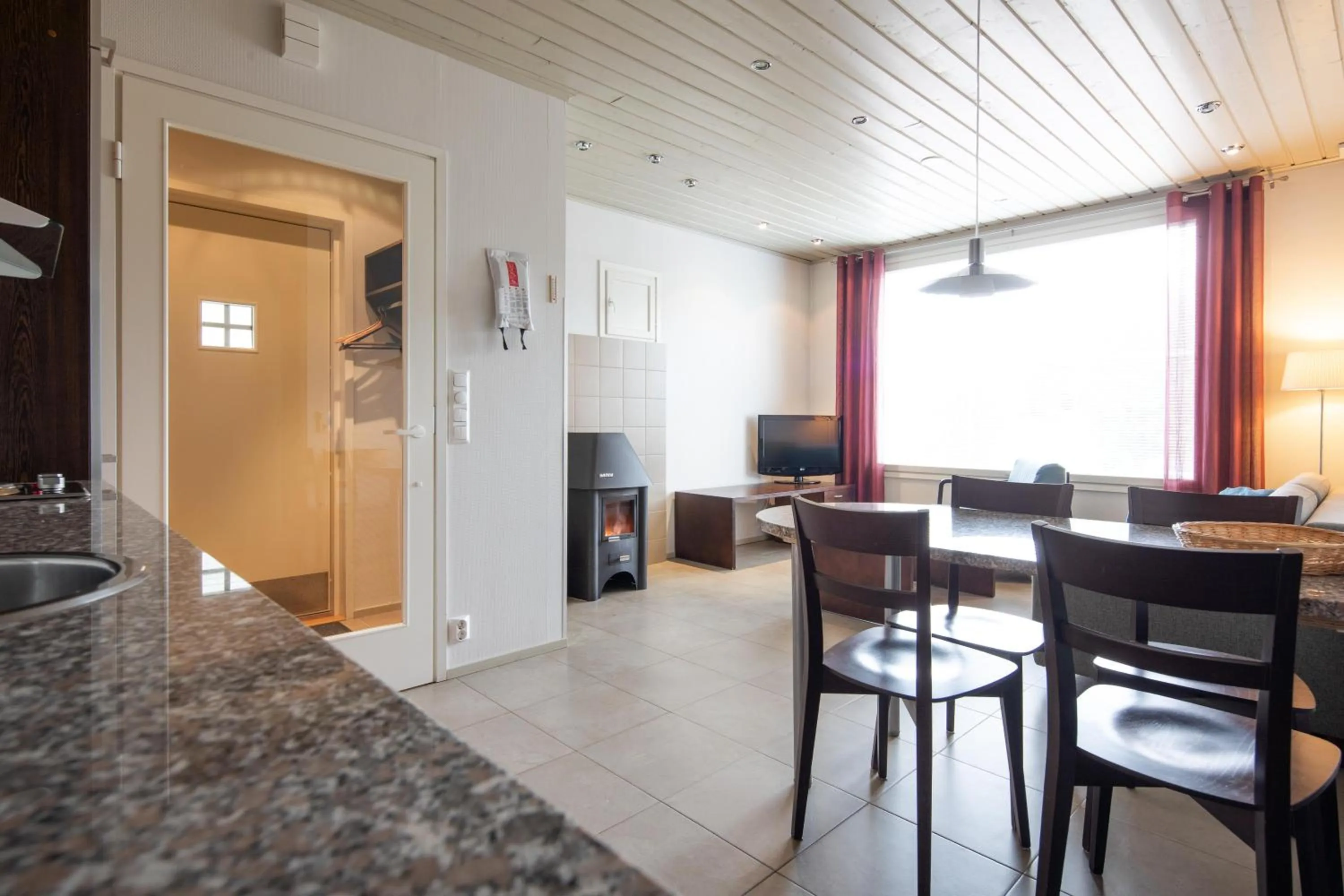 Photo of the whole room in Lapland Hotels Äkäshotelli