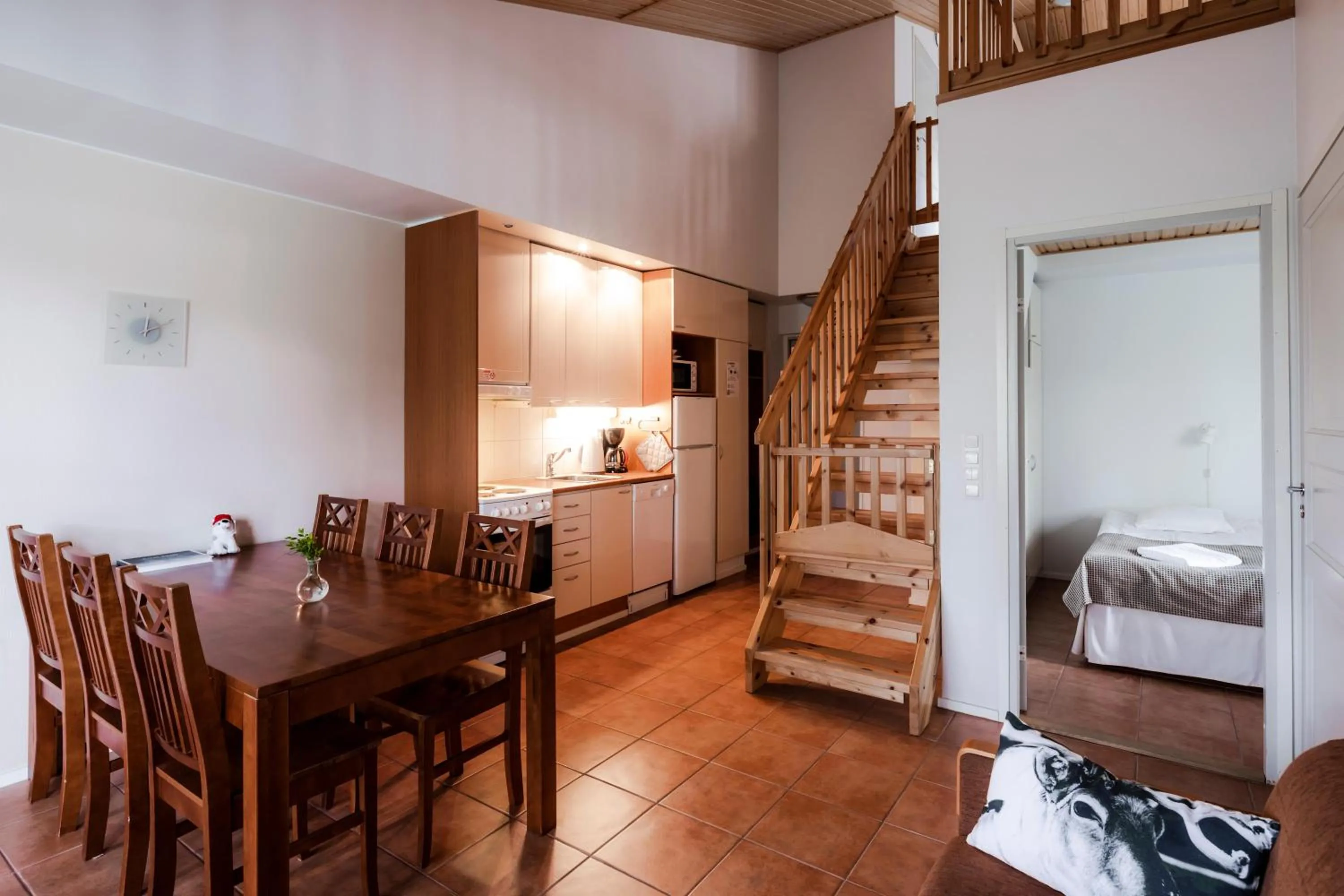 Kitchen or kitchenette in Lapland Hotels Äkäshotelli