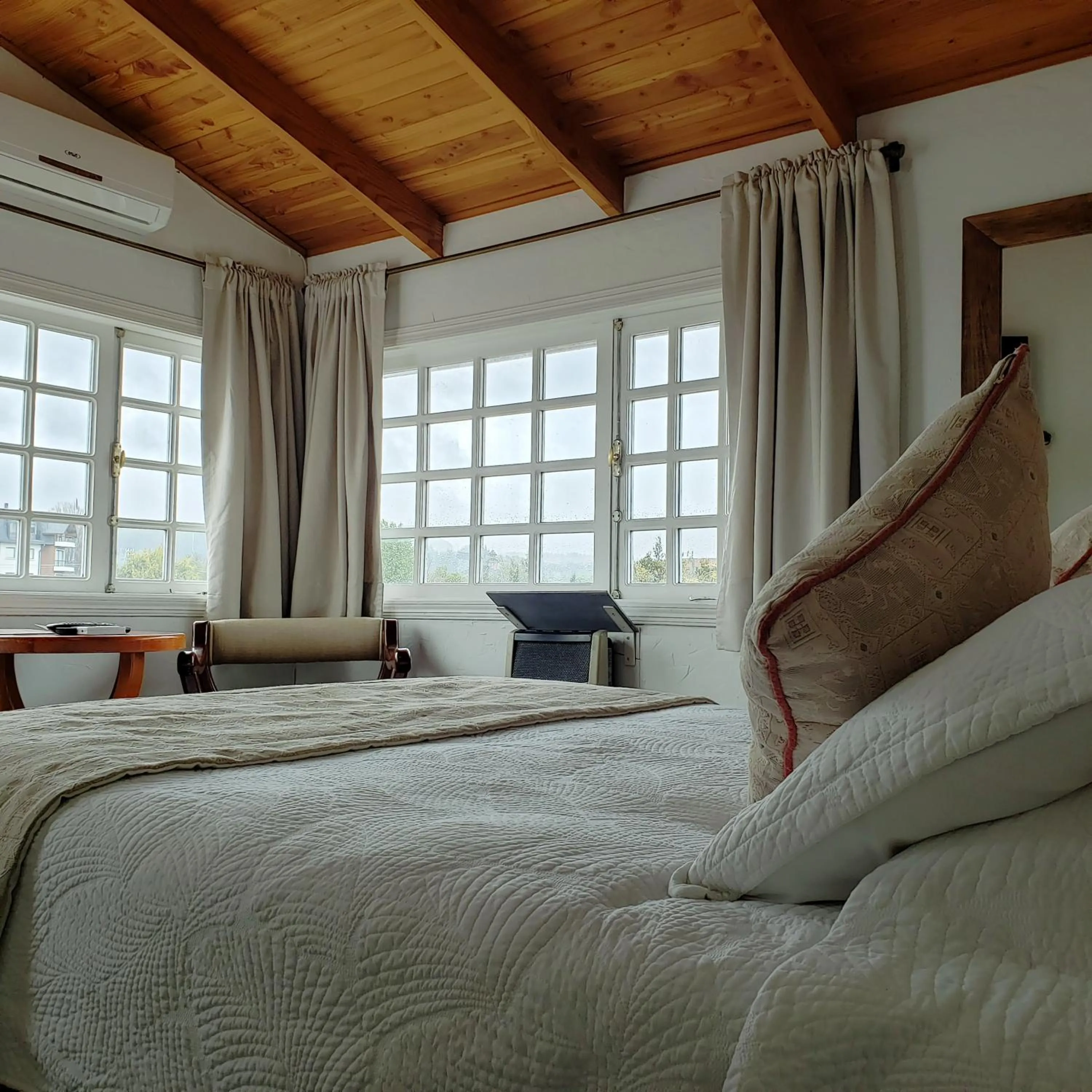 Bedroom, Bed in Hotel Geronimo