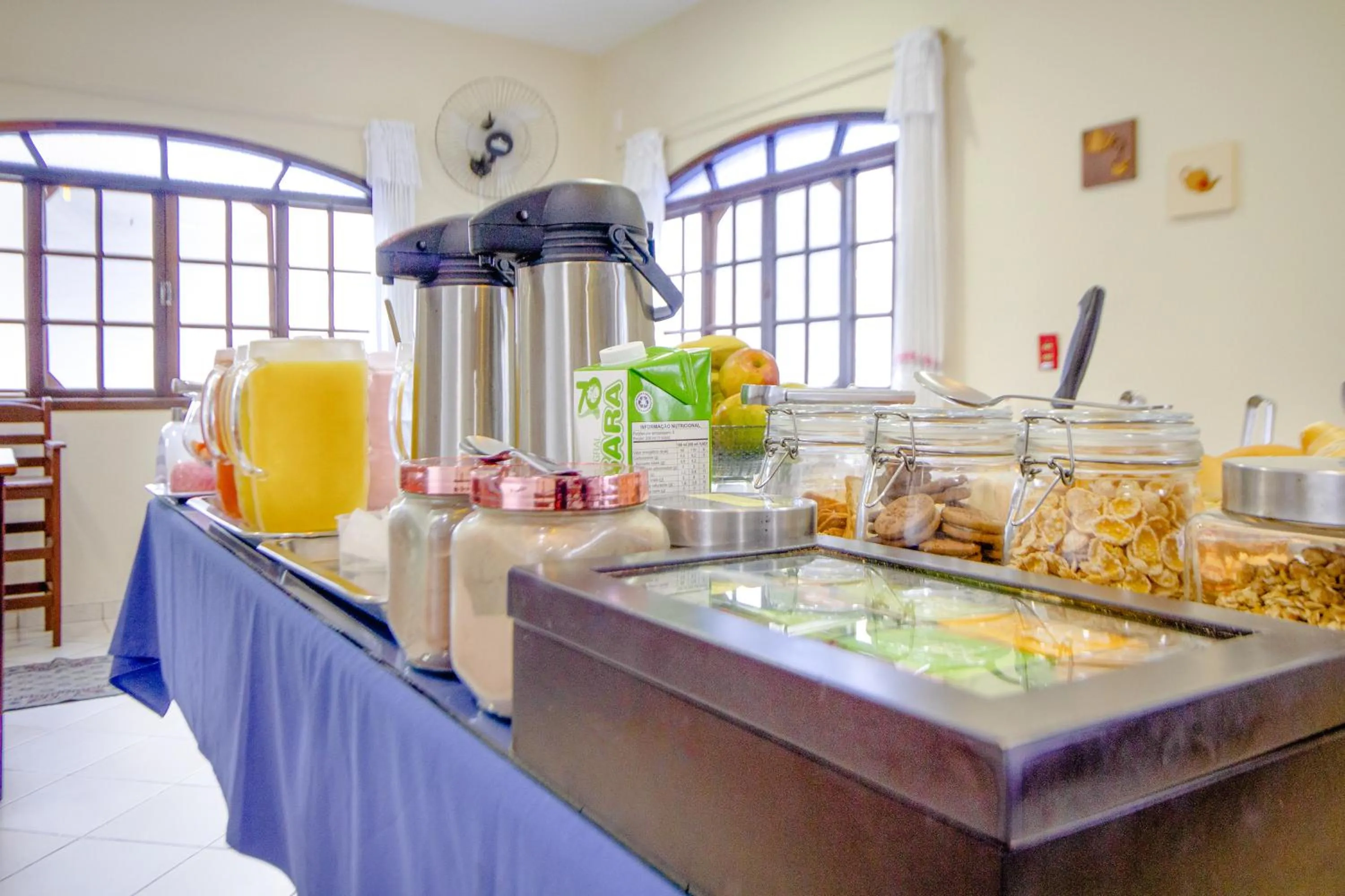 Food and drinks in VELINN Pousada Mirante da Praia Grande