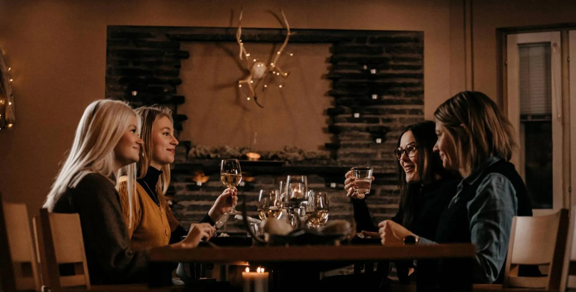 Restaurant/places to eat in Lapland Hotels Sirkantähti