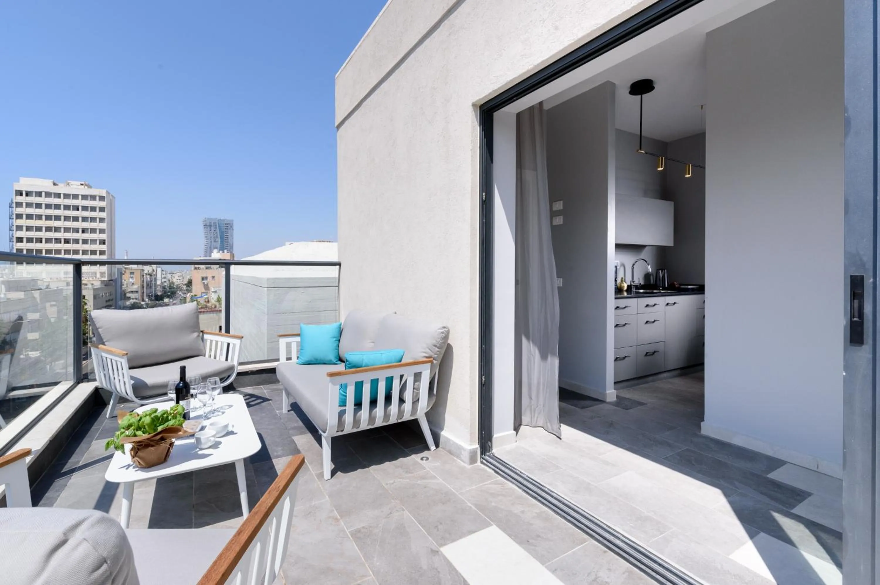Balcony/Terrace in The Roof - By Sea Land Suites