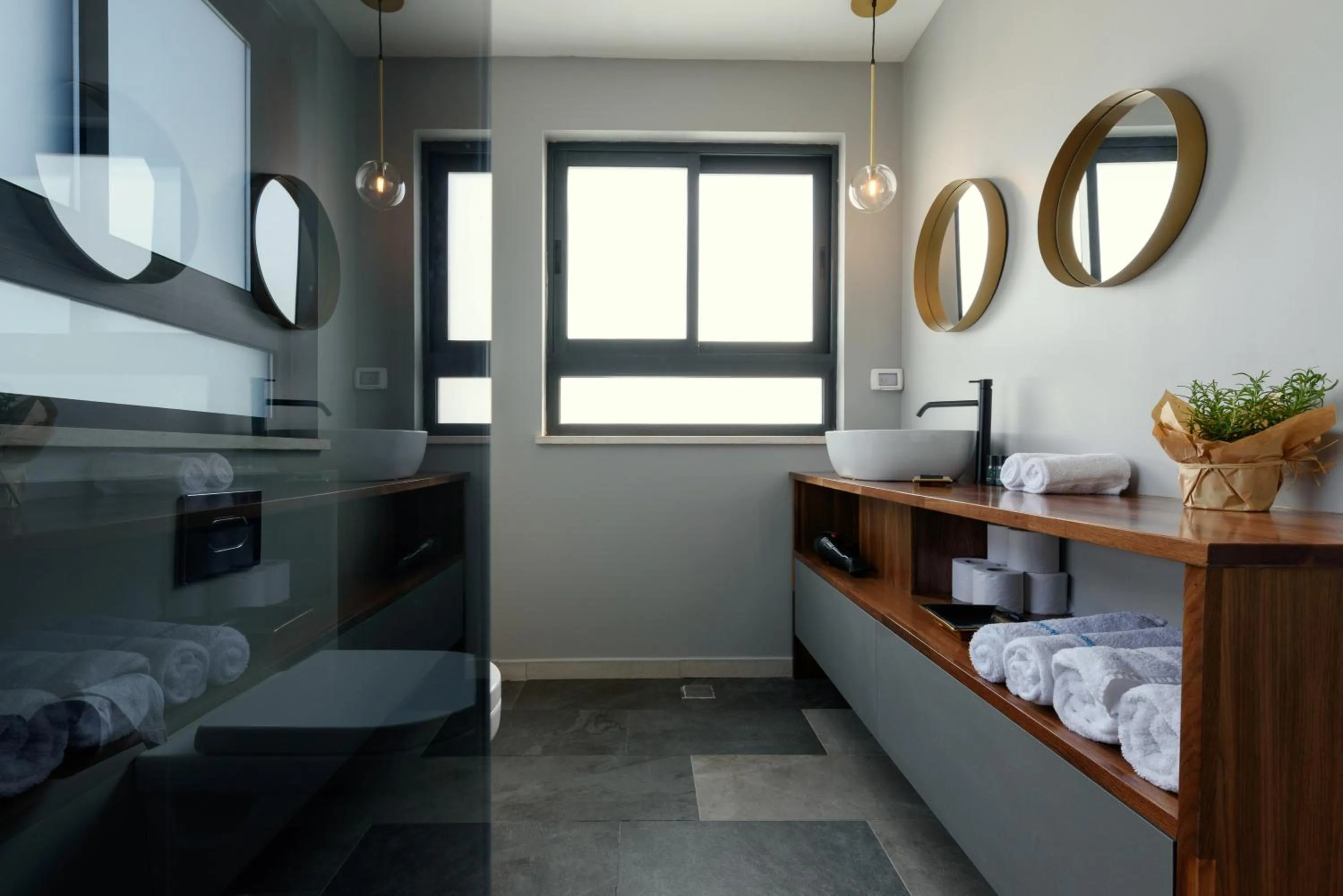 Bathroom in The Roof - By Sea Land Suites